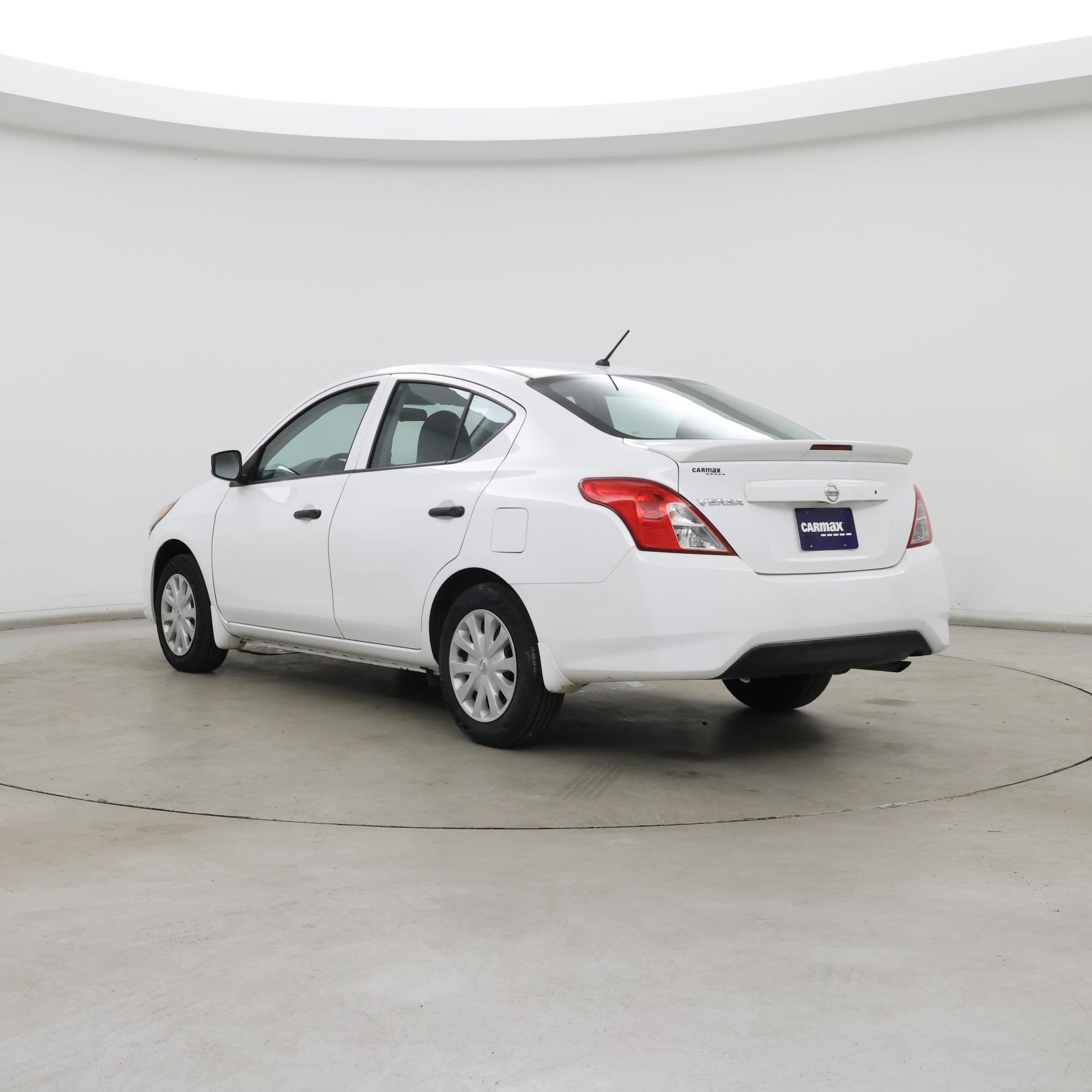 Thumbnail: 2017 Nissan Versa - 2