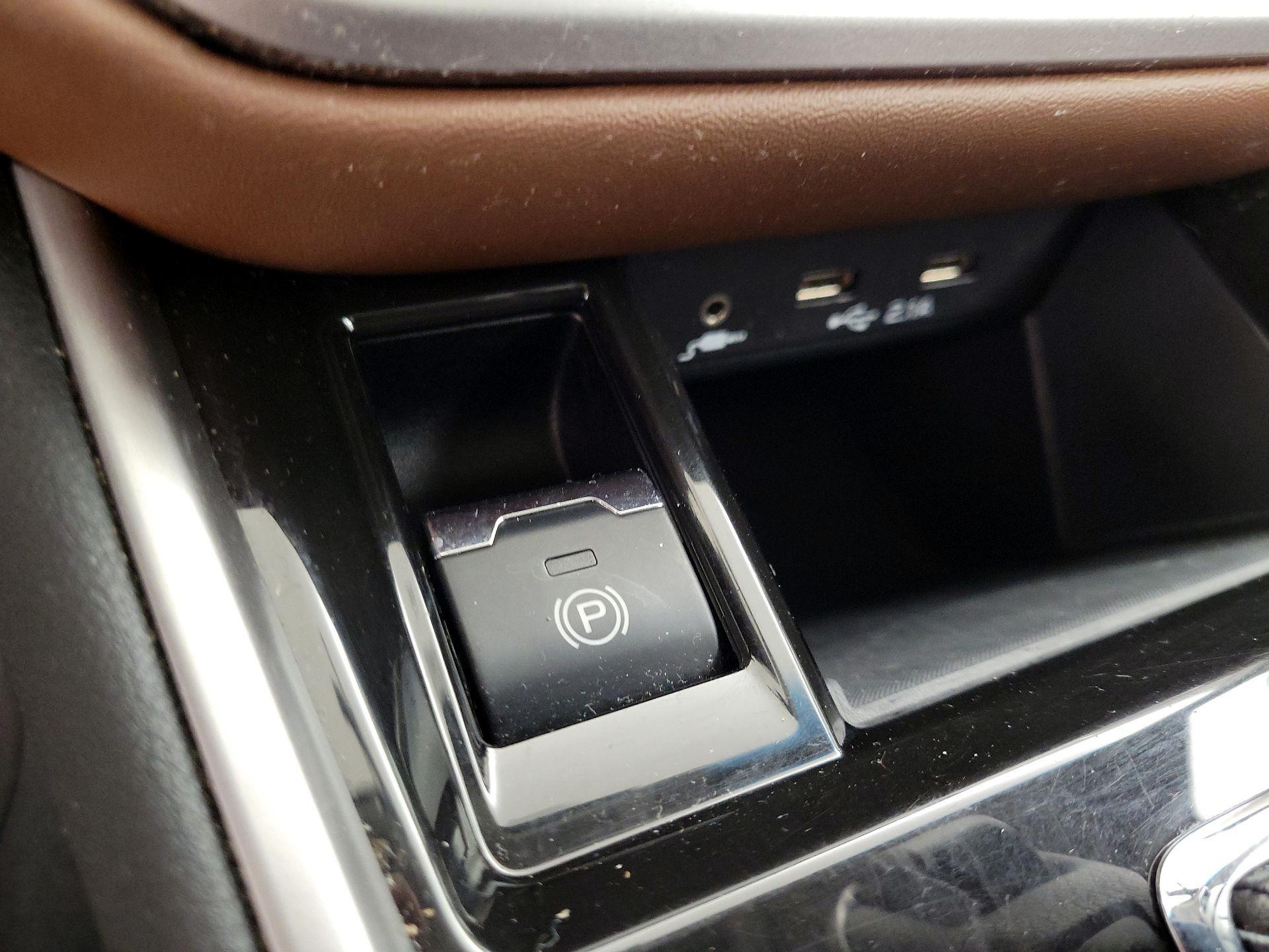 Thumbnail: 2020 Subaru Outback - 18