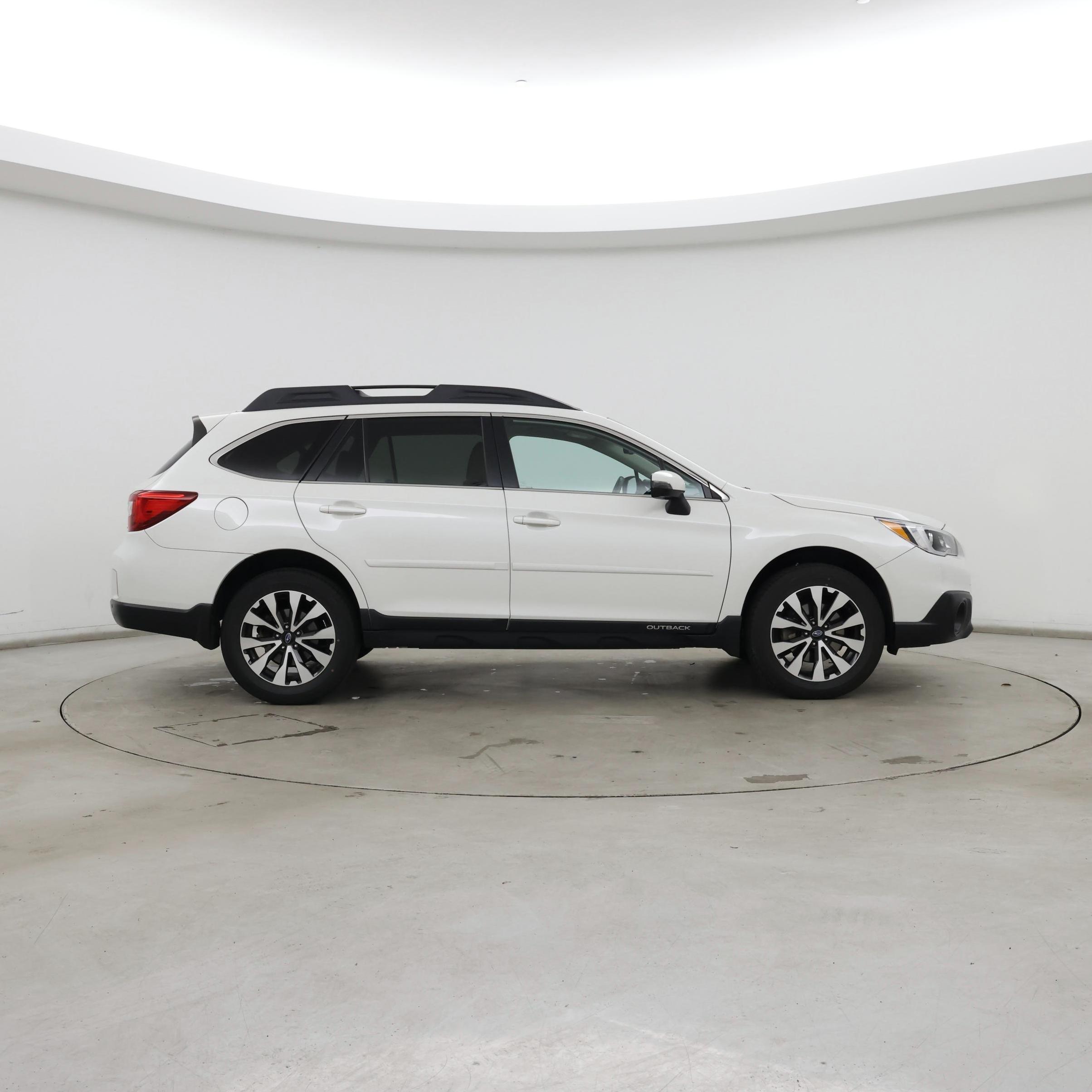 Thumbnail: 2017 Subaru Outback - 7