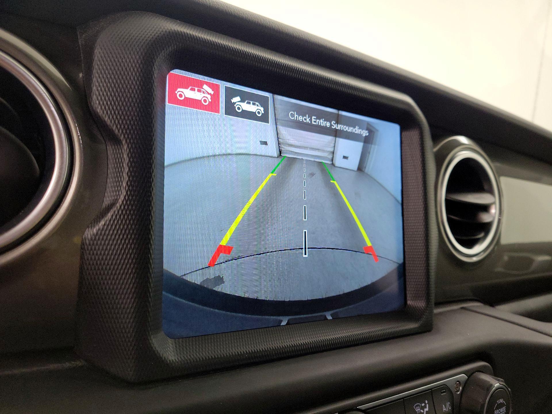 Thumbnail: 2023 Jeep Wrangler - 15