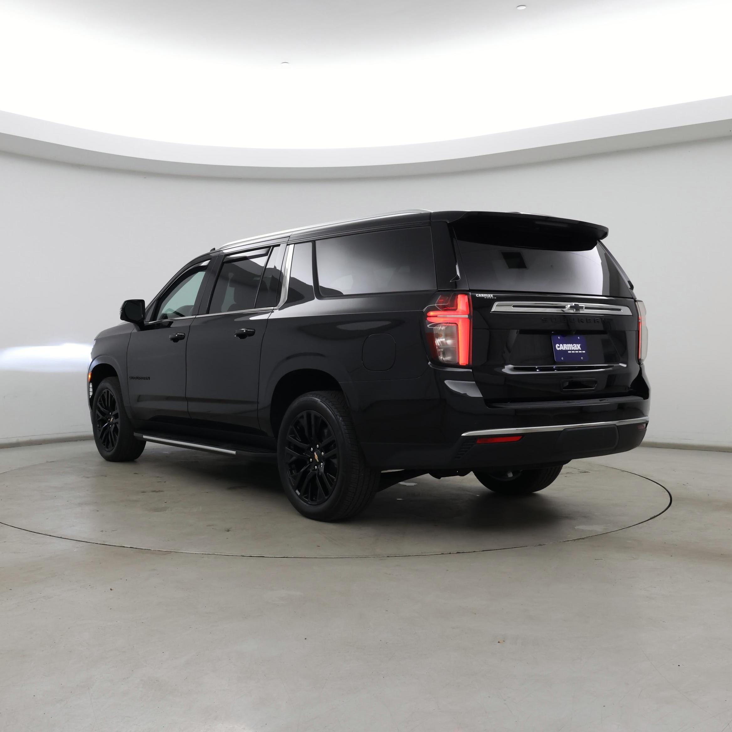 Thumbnail: 2024 Chevrolet Suburban - 2