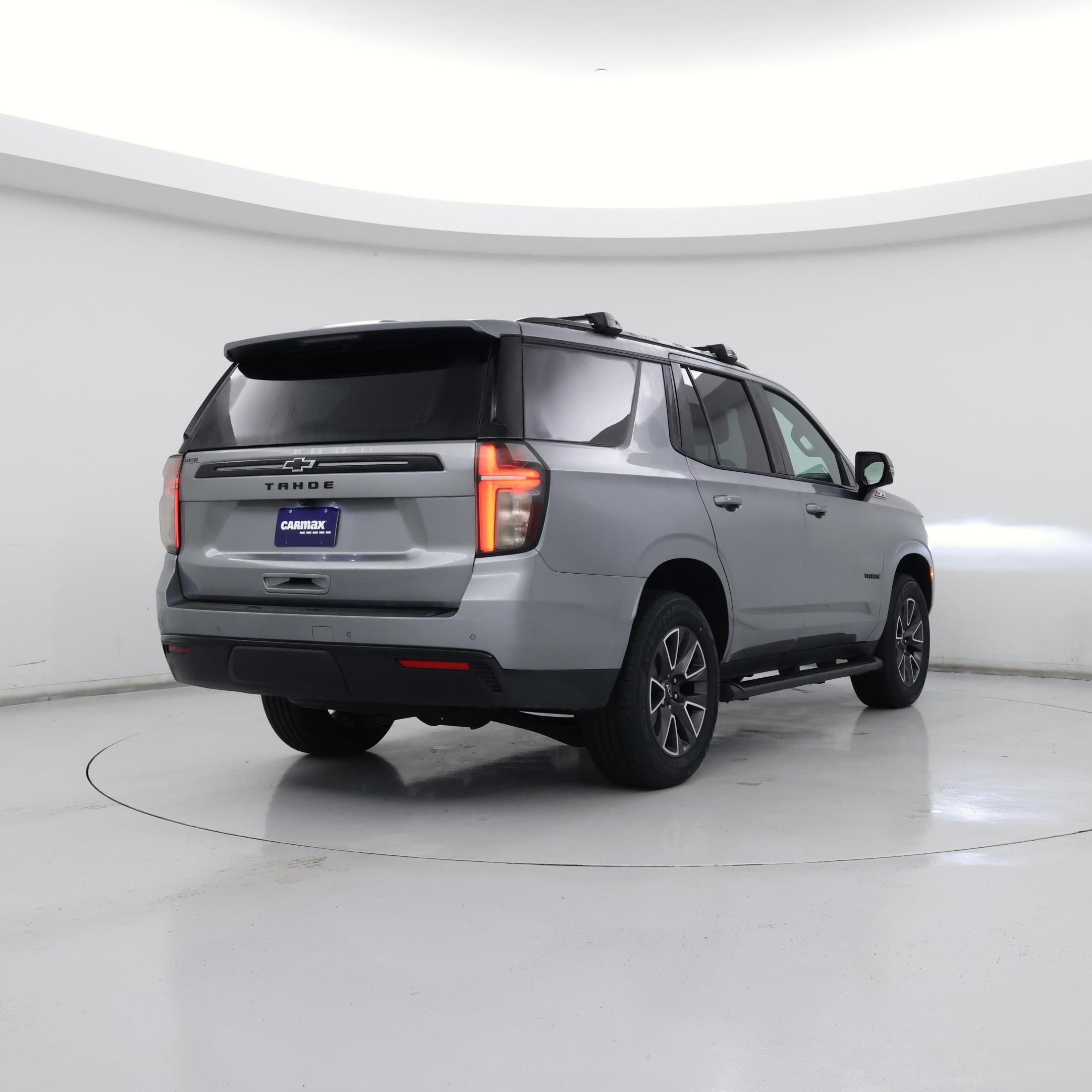 Thumbnail: 2023 Chevrolet Tahoe - 8