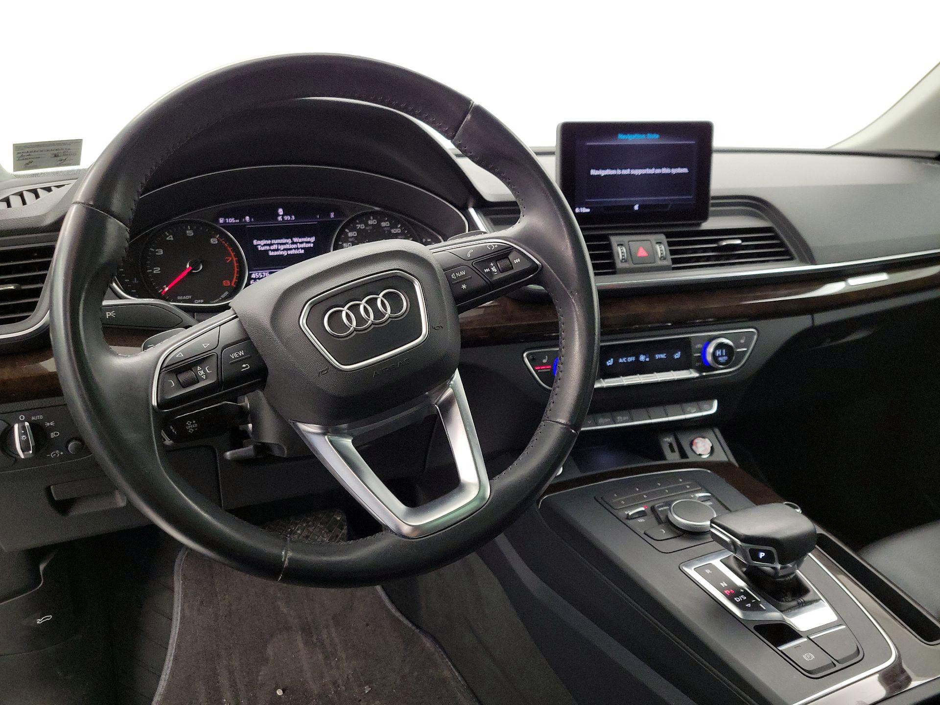 Thumbnail: 2019 Audi Q5 - 9