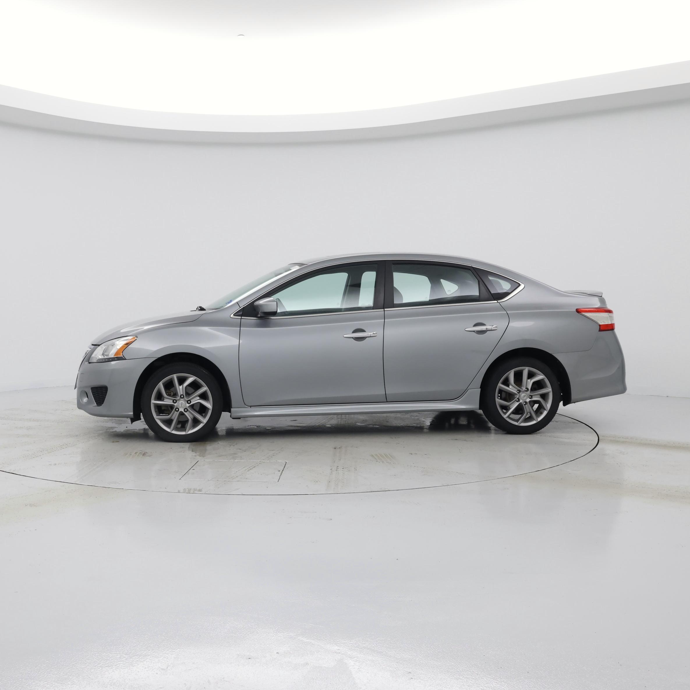 Thumbnail: 2014 Nissan Sentra - 3