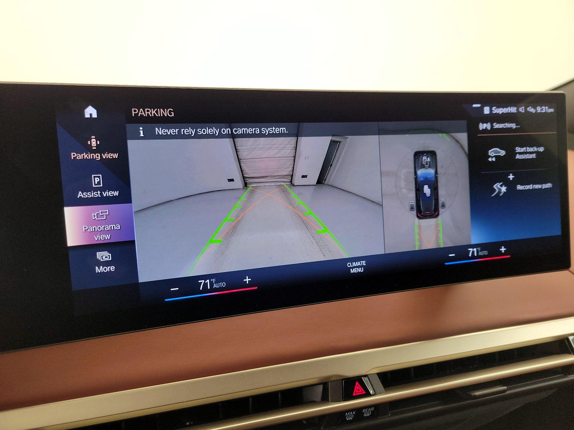 Thumbnail: 2023 BMW iX - 15