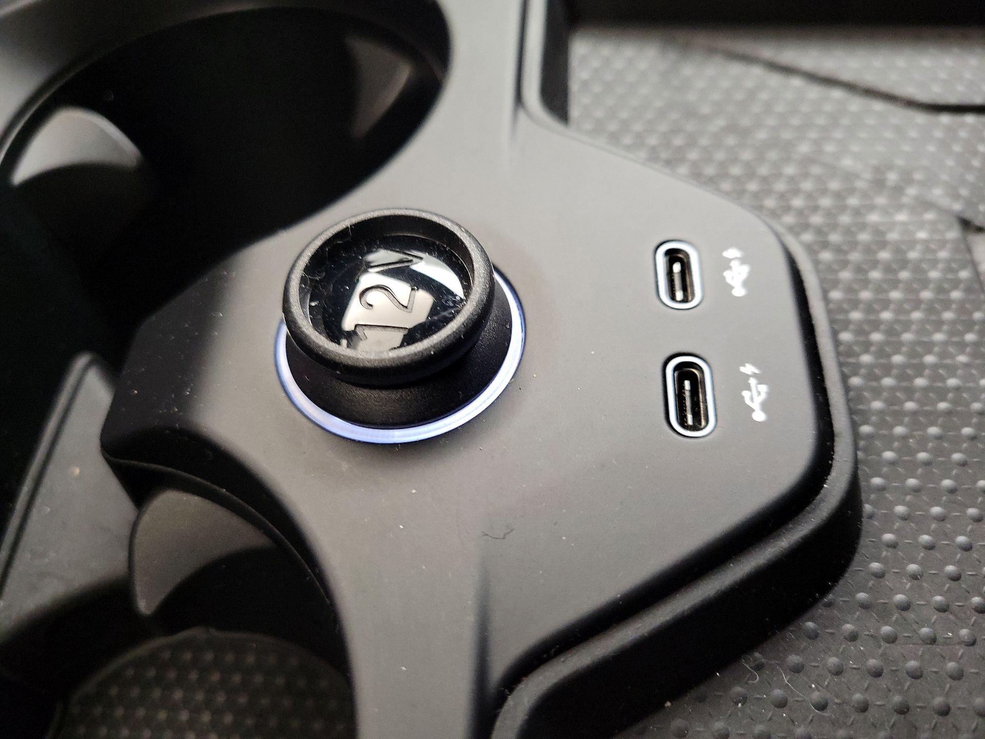 Thumbnail: 2023 BMW iX - 19