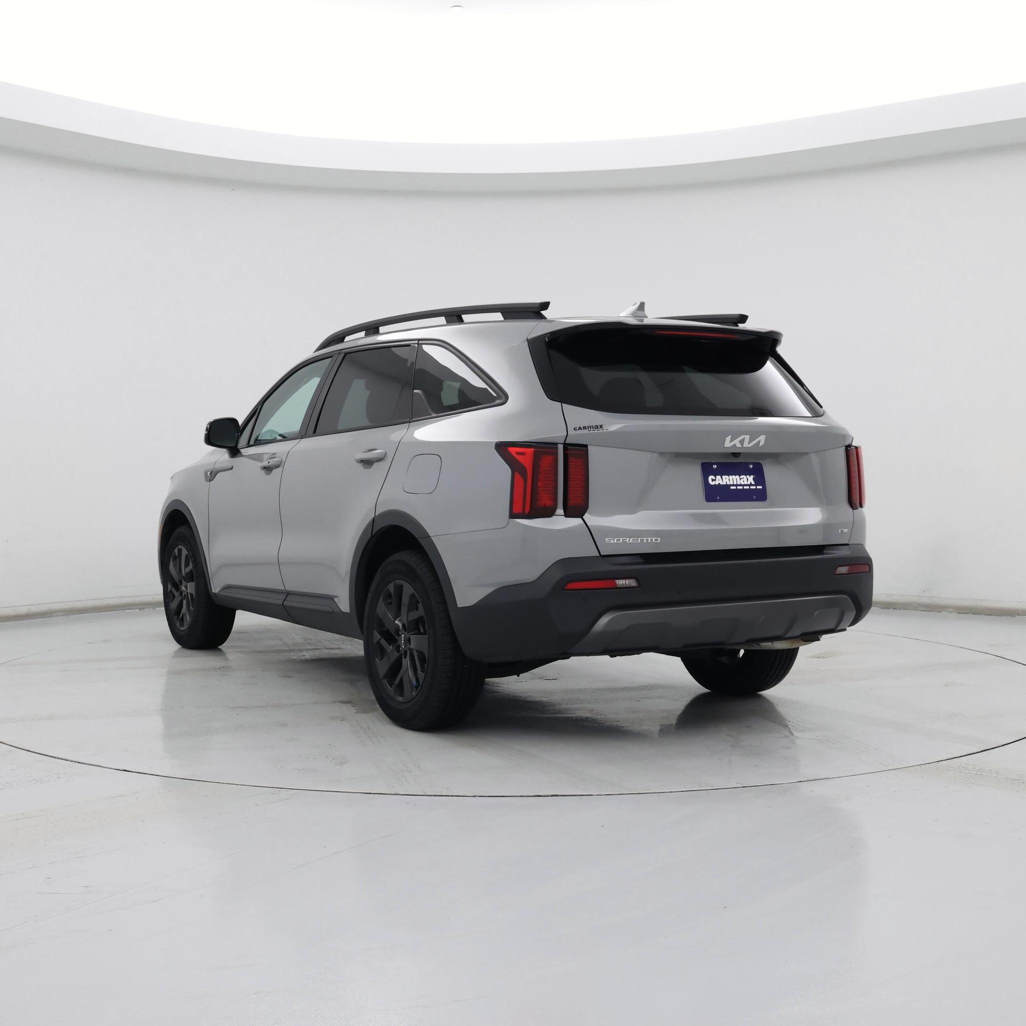 Thumbnail: 2023 Kia Sorento - 2