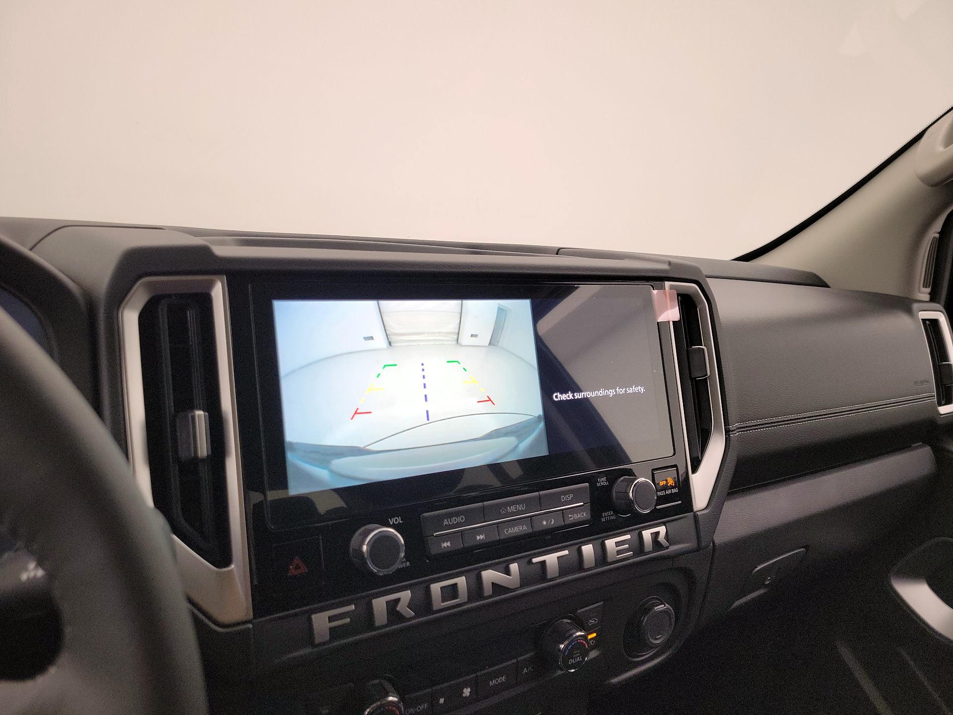 Thumbnail: 2025 Nissan Frontier - 14