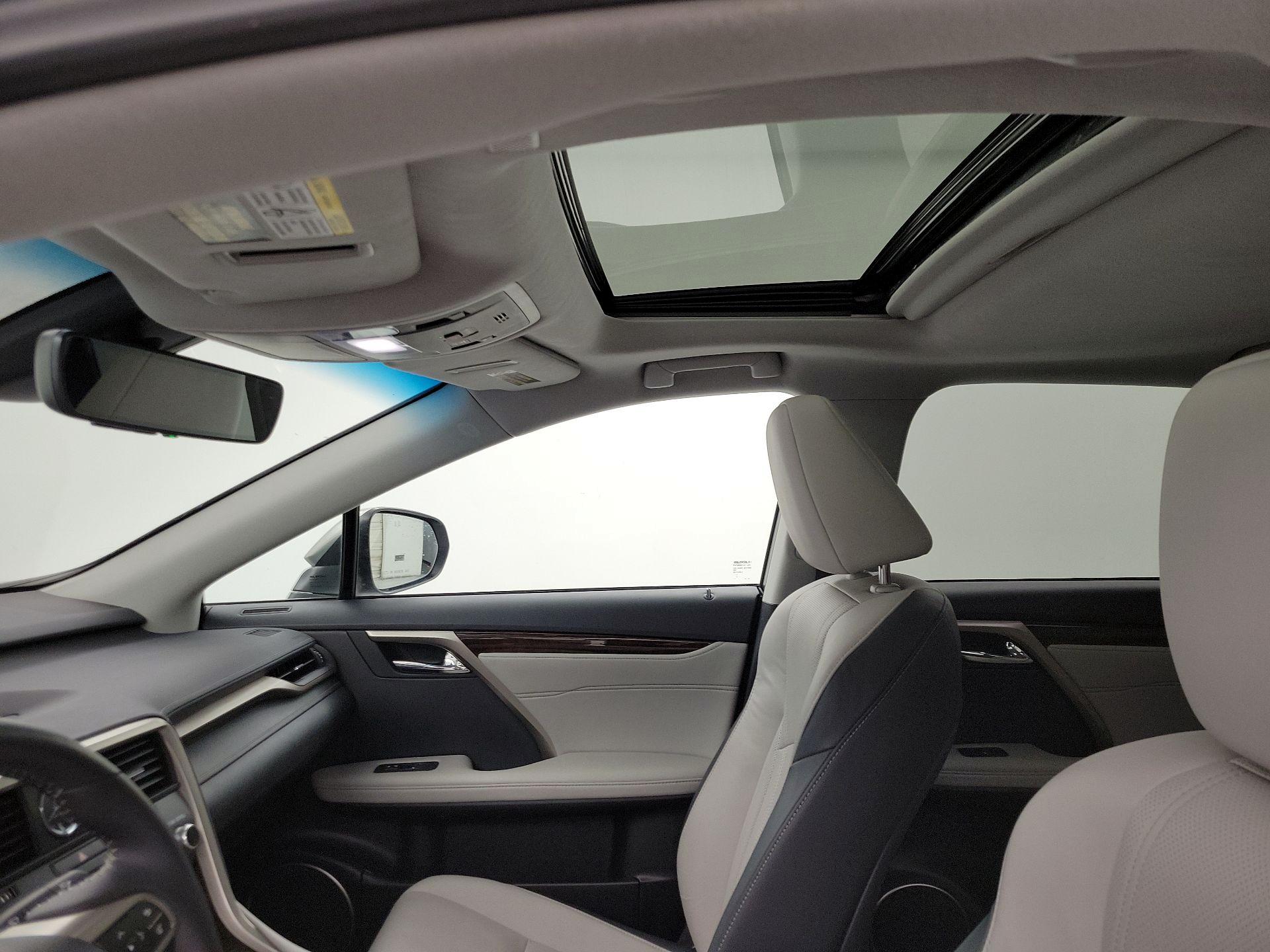 Thumbnail: 2019 Lexus RX - 20