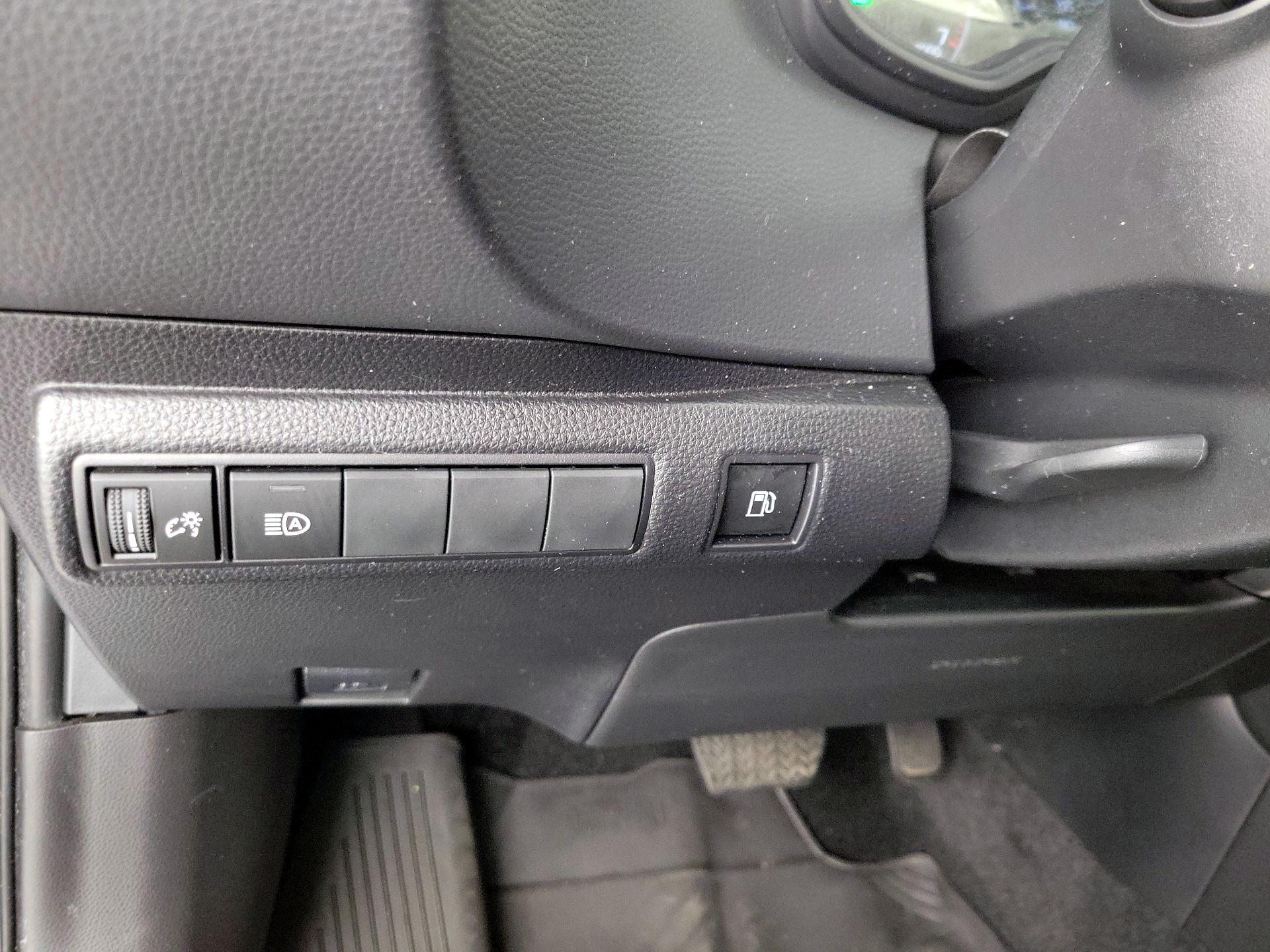 Thumbnail: 2023 Toyota Corolla - 13