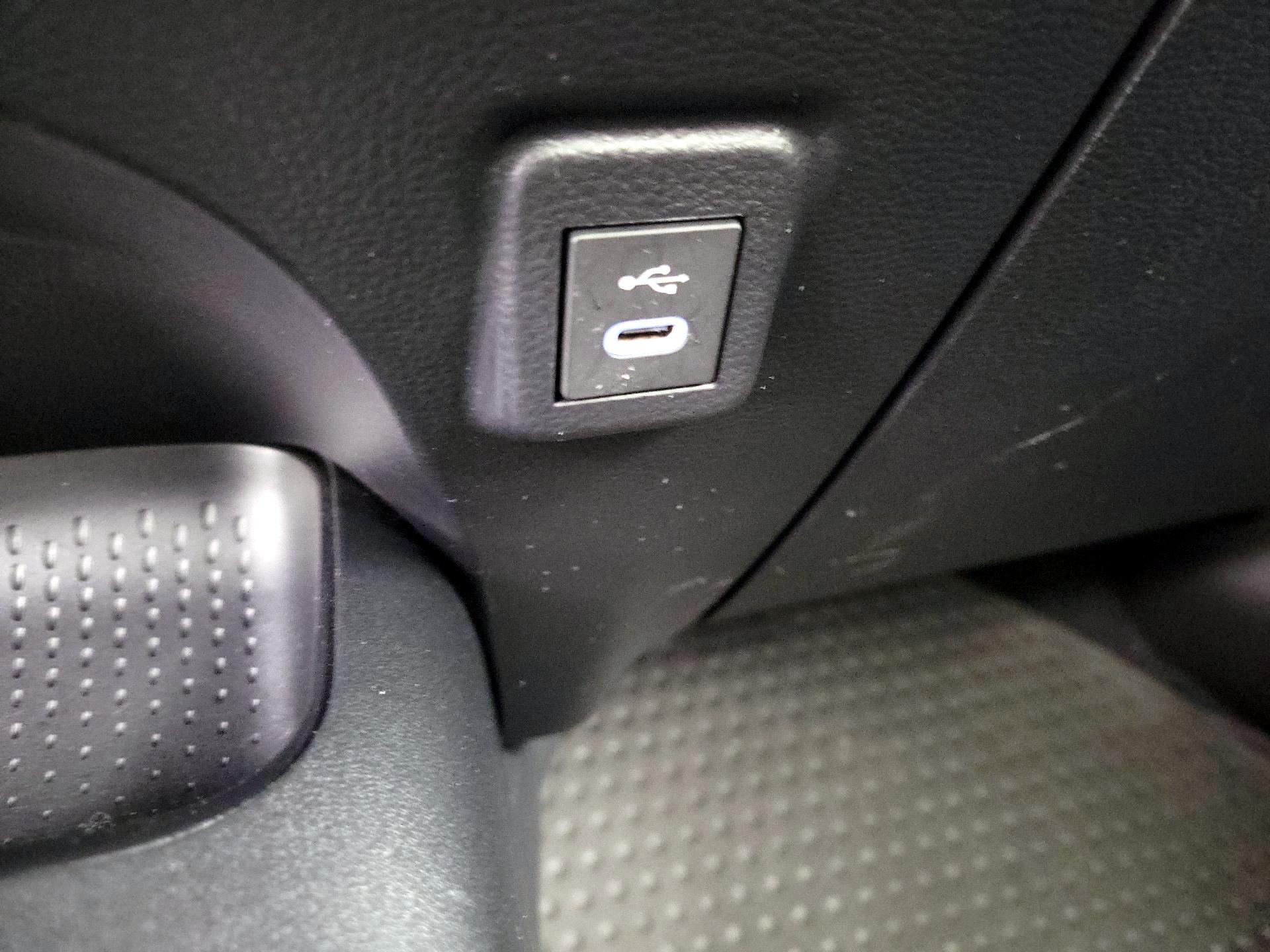 Thumbnail: 2023 Toyota Corolla - 19