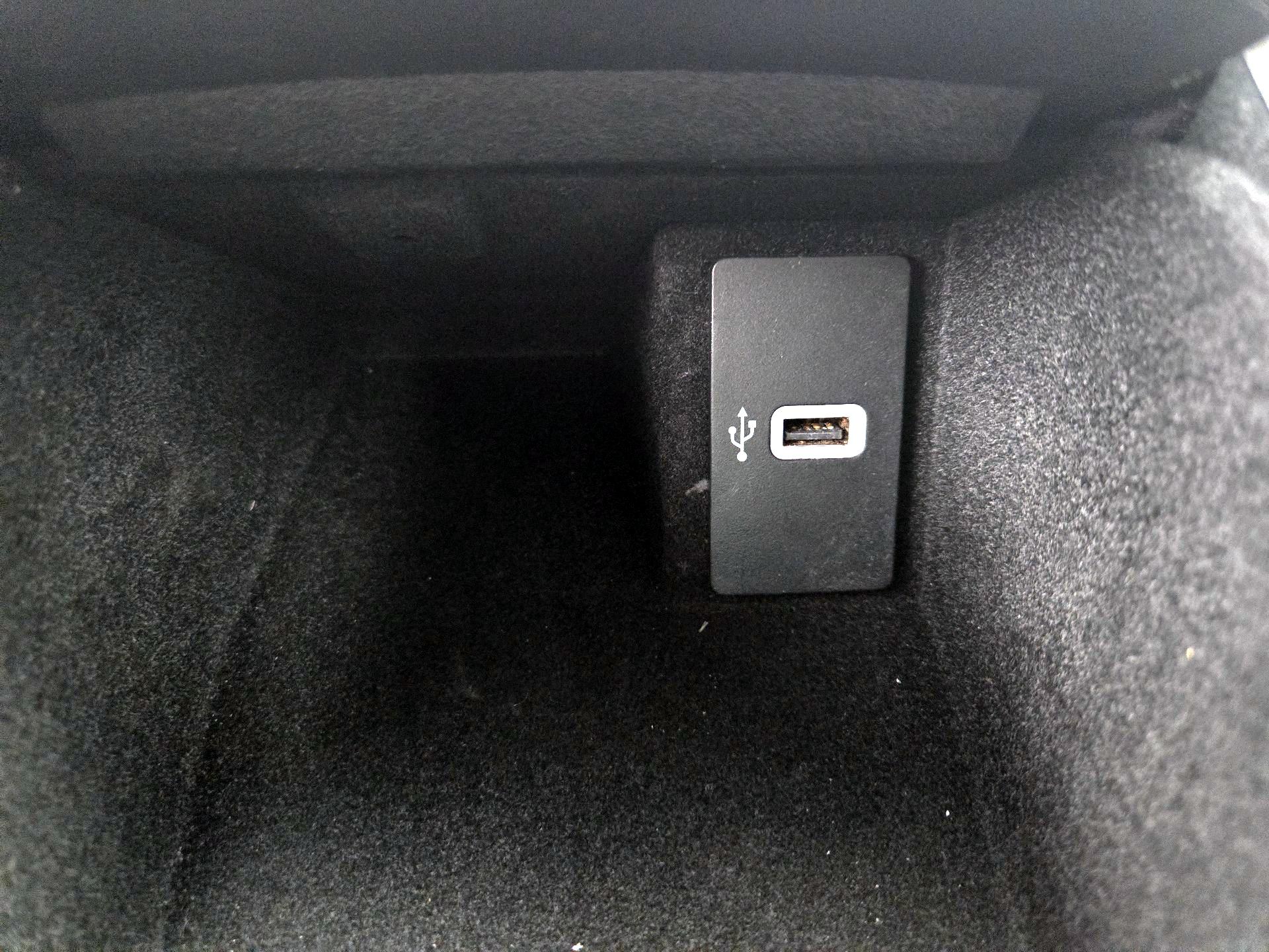 Thumbnail: 2017 Lincoln MKX - 18