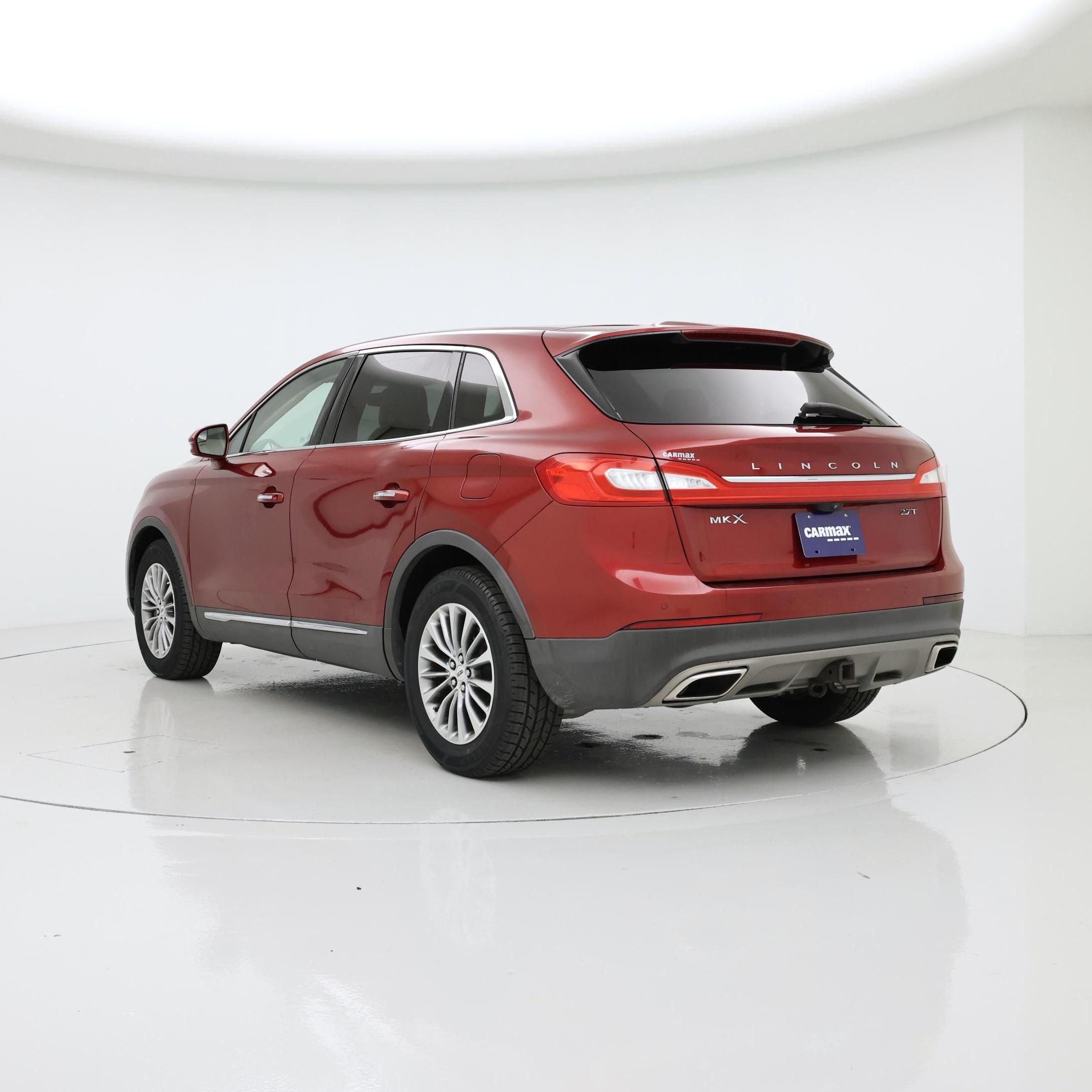 Thumbnail: 2017 Lincoln MKX - 2