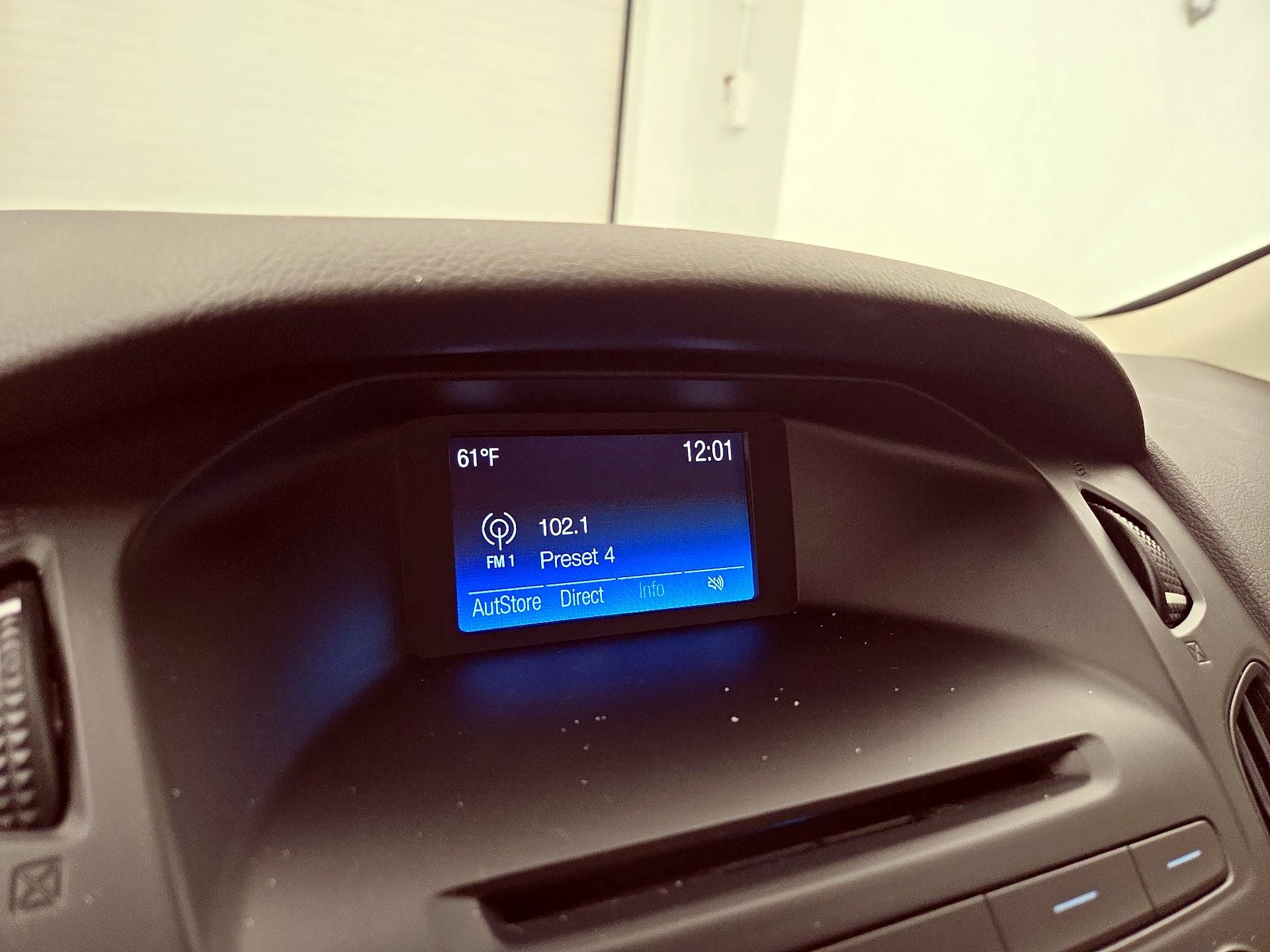 Thumbnail: 2016 Ford Focus - 15