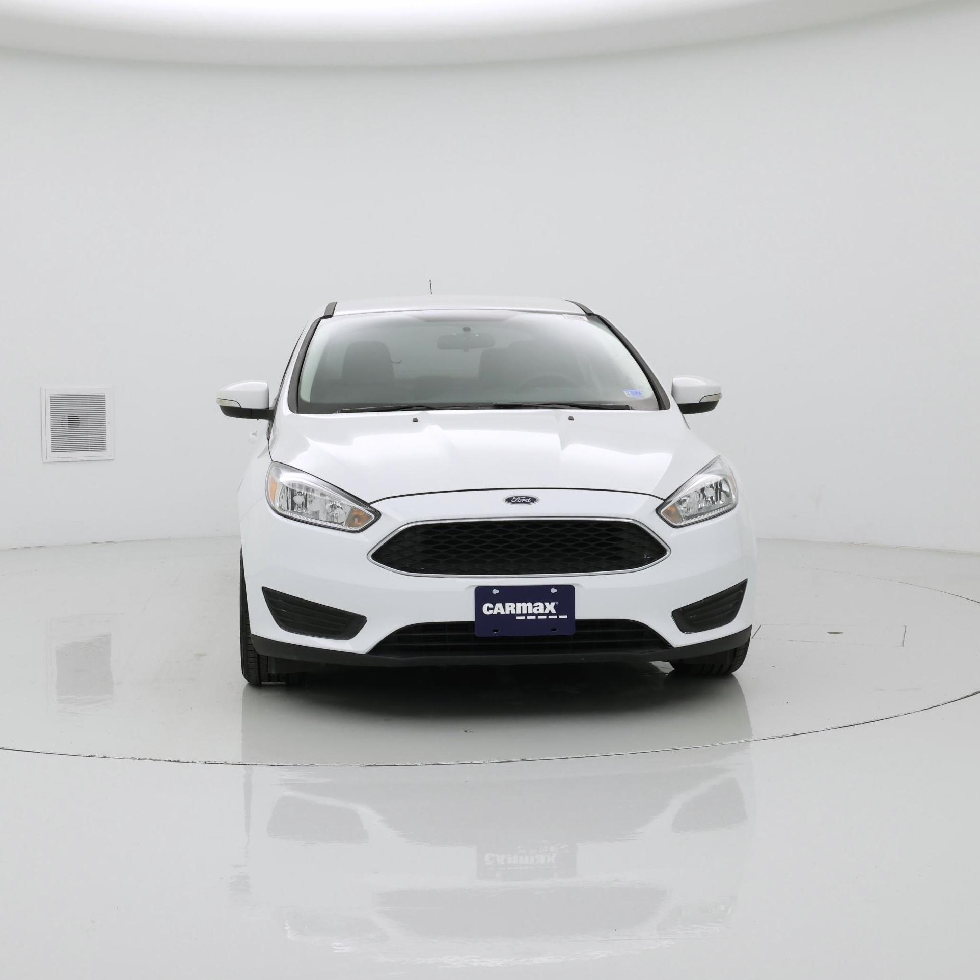 Thumbnail: 2016 Ford Focus - 5