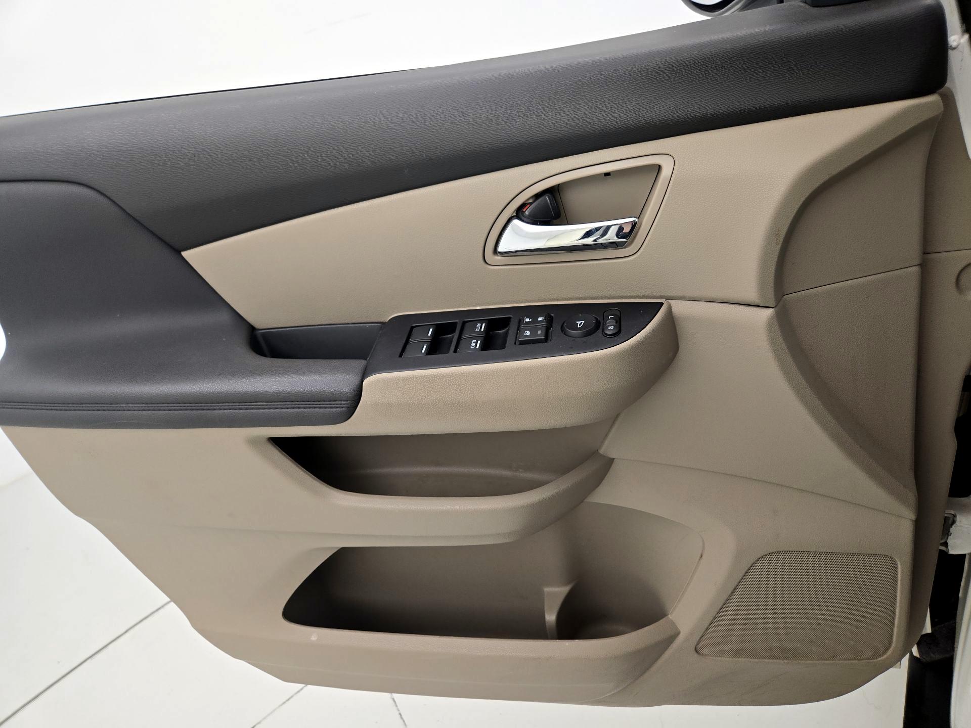 Thumbnail: 2014 Honda Odyssey - 12