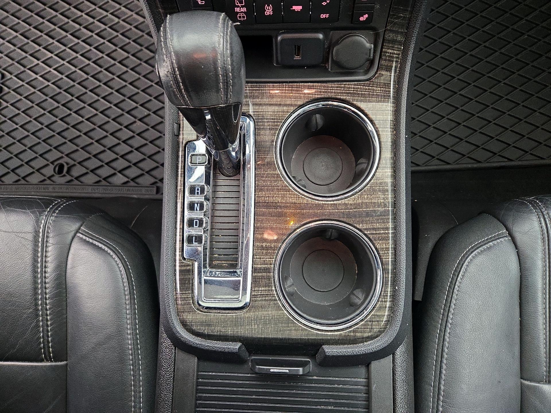 Thumbnail: 2016 GMC Acadia - 18