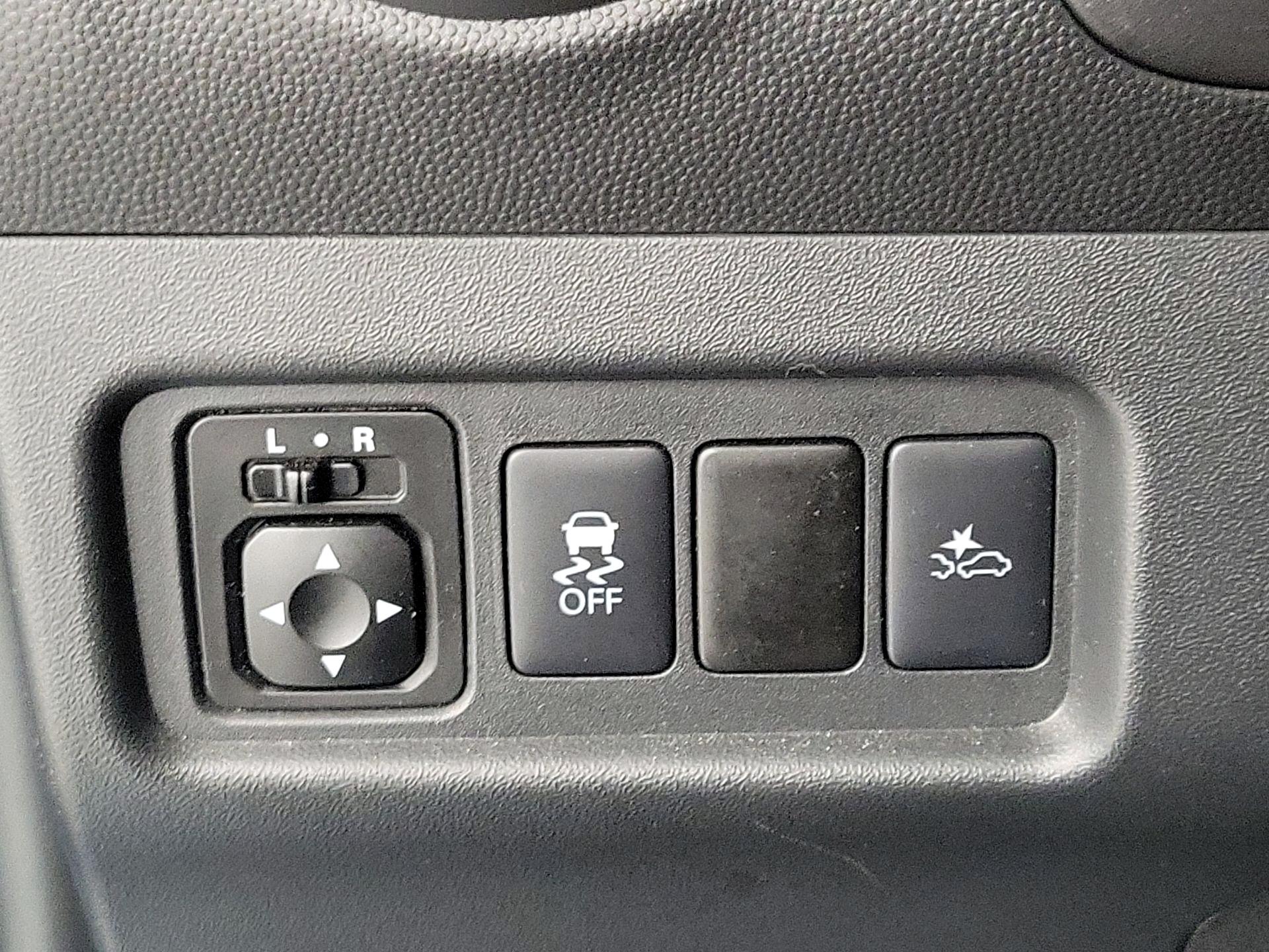 Thumbnail: 2022 Mitsubishi Mirage G4 - 13