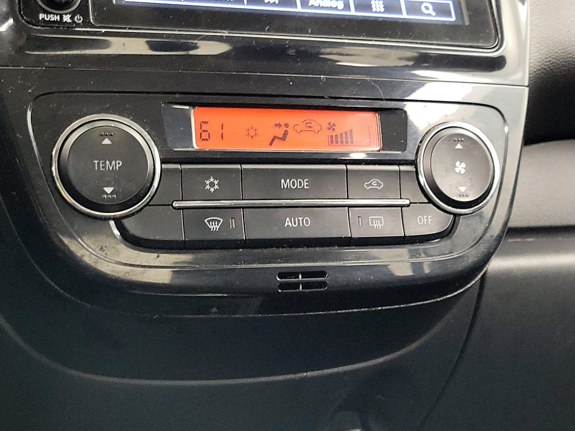 Thumbnail: 2022 Mitsubishi Mirage G4 - 16