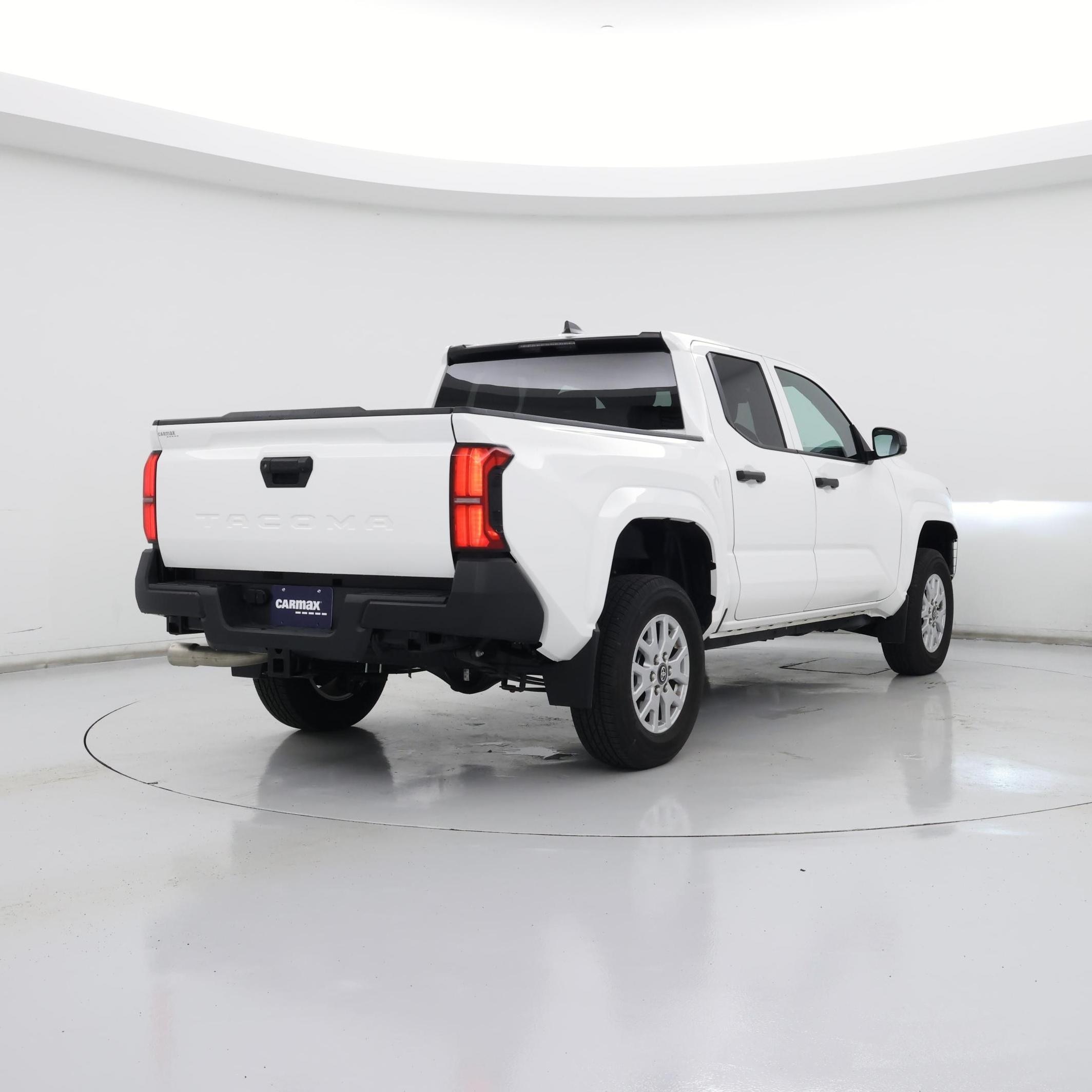 Thumbnail: 2024 Toyota Tacoma - 8