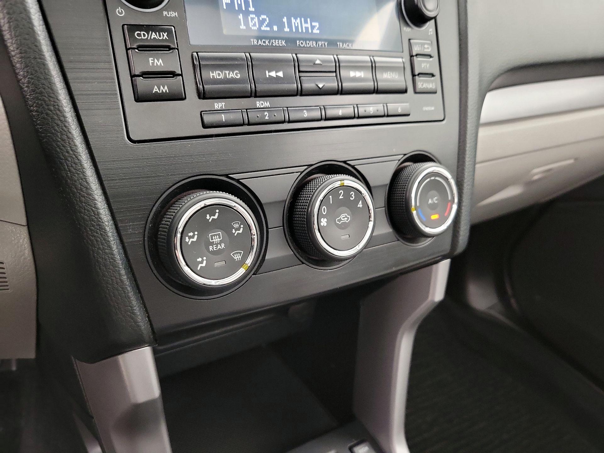 Thumbnail: 2015 Subaru Forester - 16