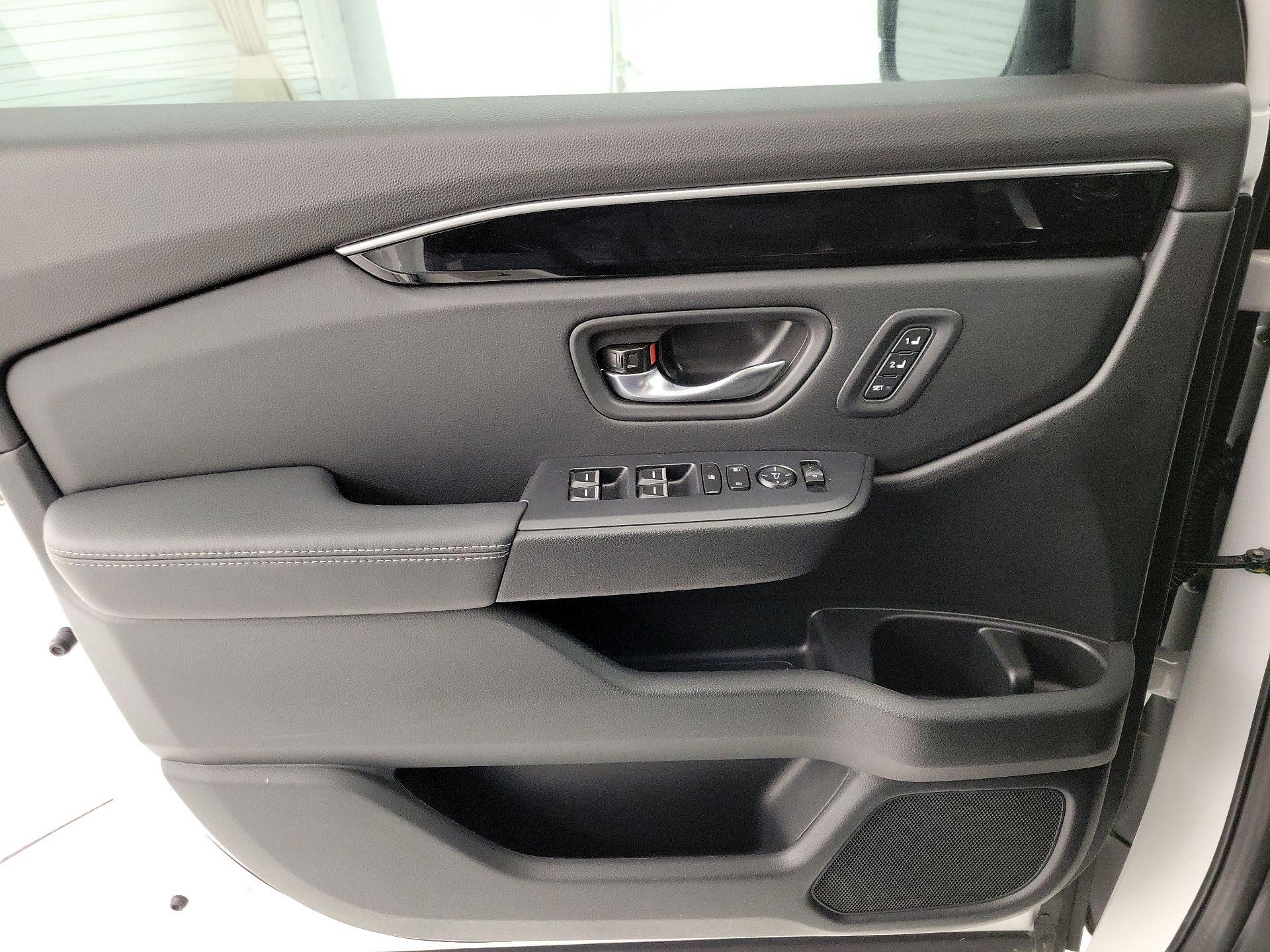 Thumbnail: 2025 Honda Pilot - 12