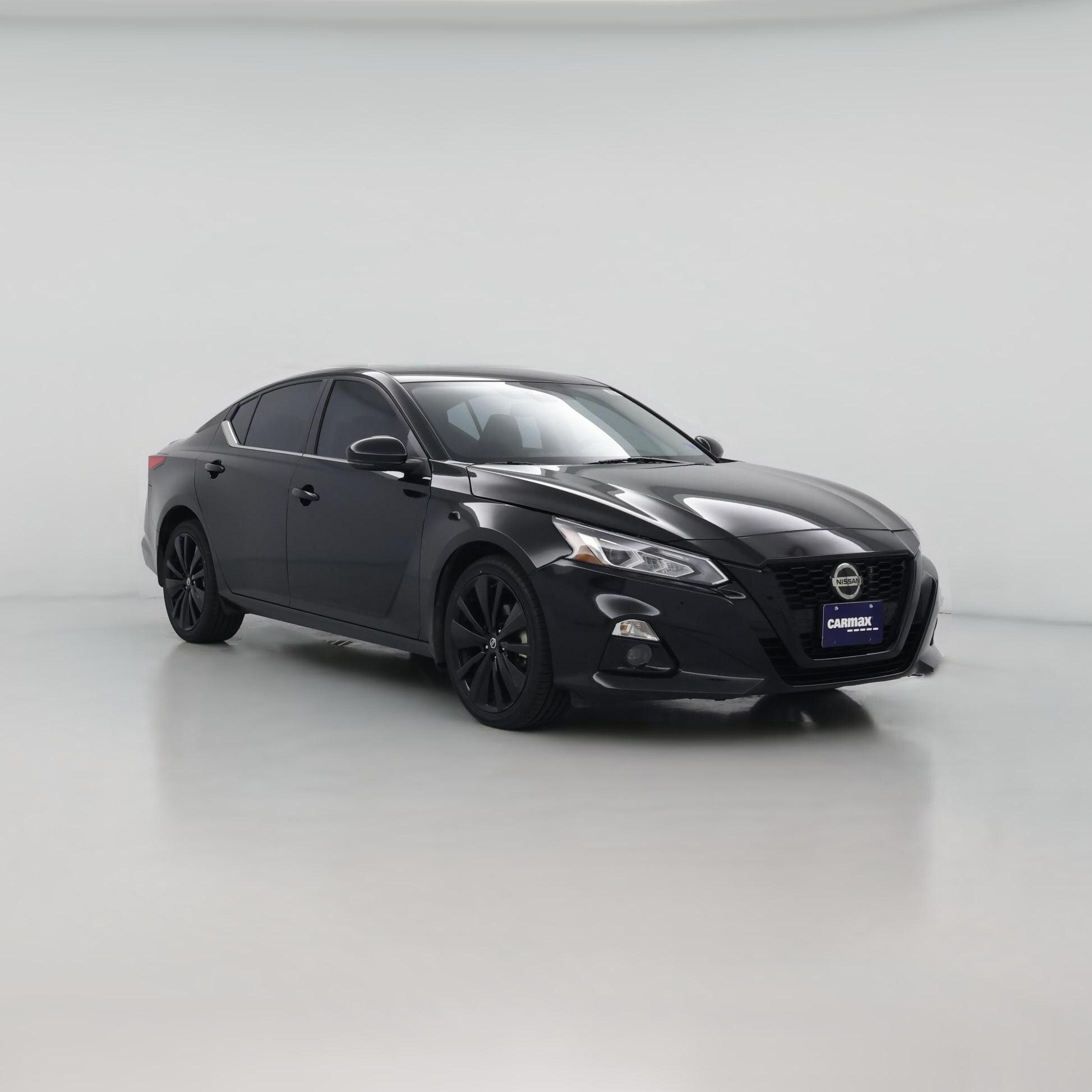 Thumbnail: 2022 Nissan Altima - 1