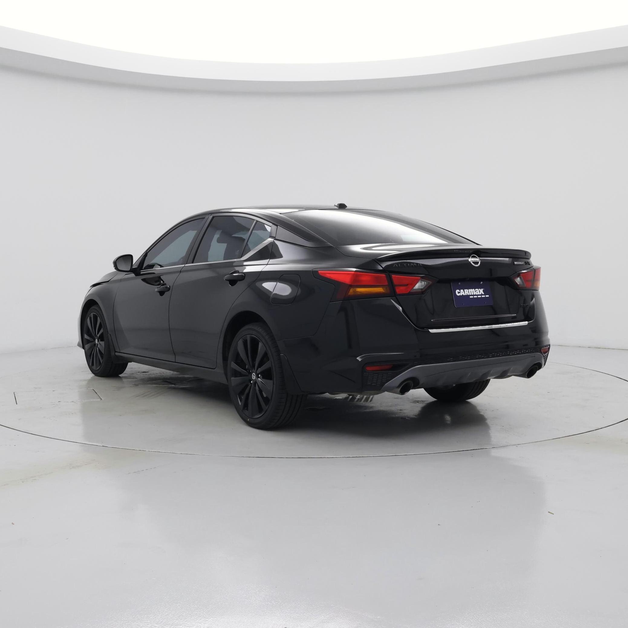 Thumbnail: 2022 Nissan Altima - 2