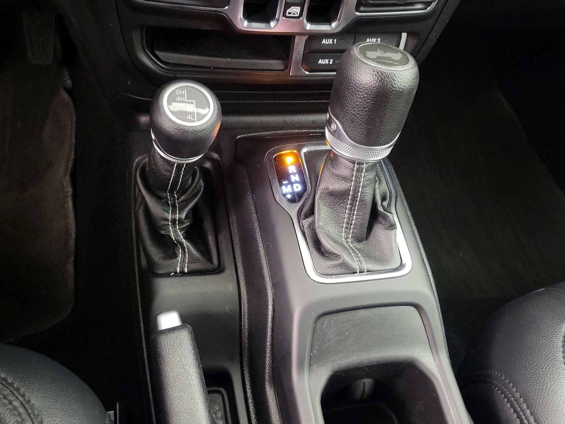 Thumbnail: 2020 Jeep Wrangler - 18