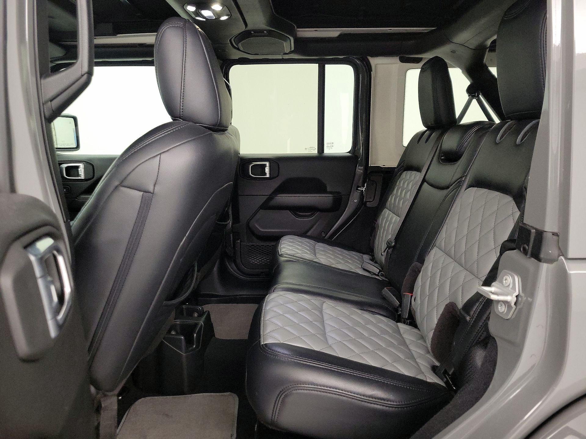 Thumbnail: 2020 Jeep Wrangler - 20