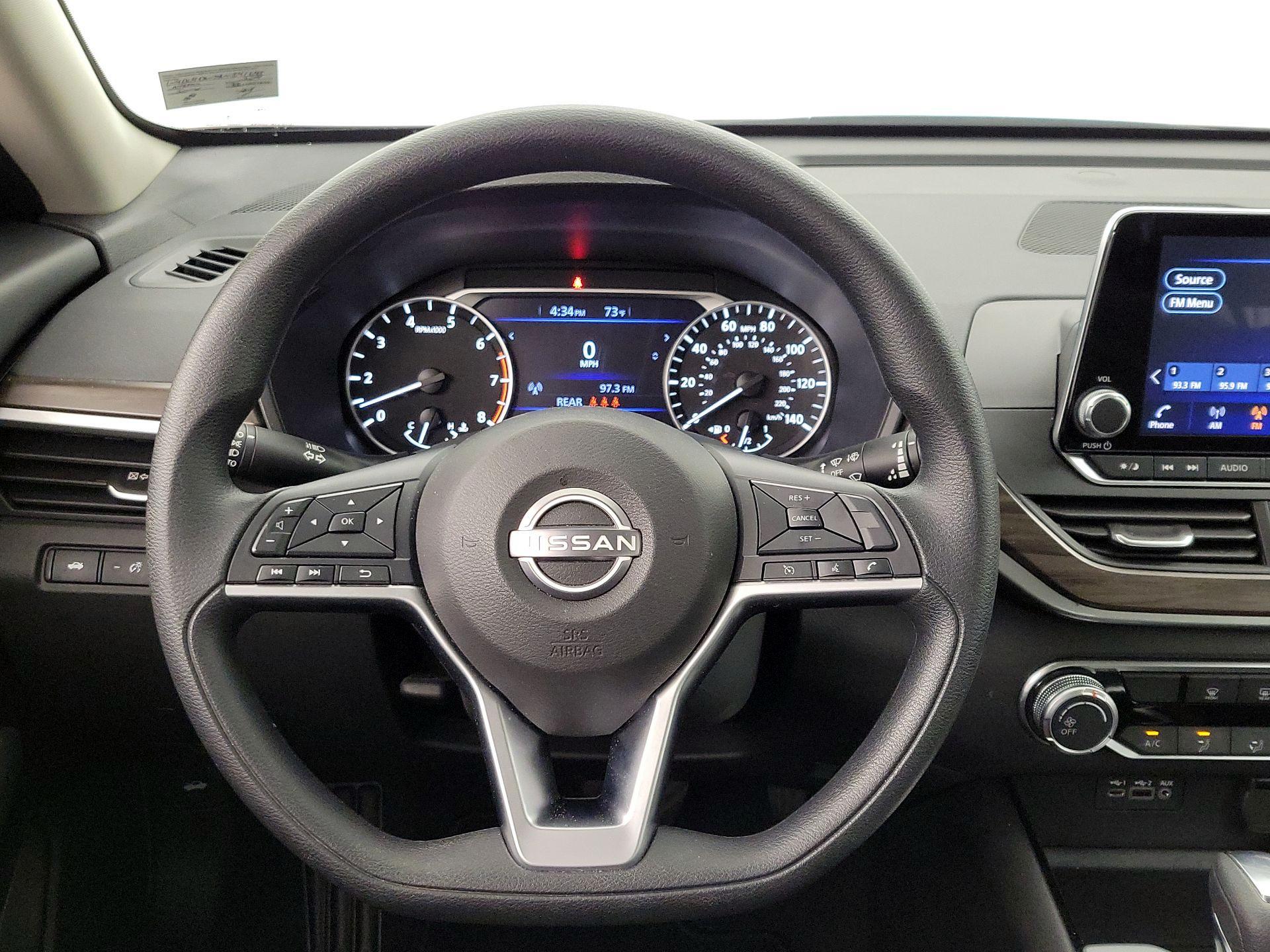 Thumbnail: 2024 Nissan Altima - 10