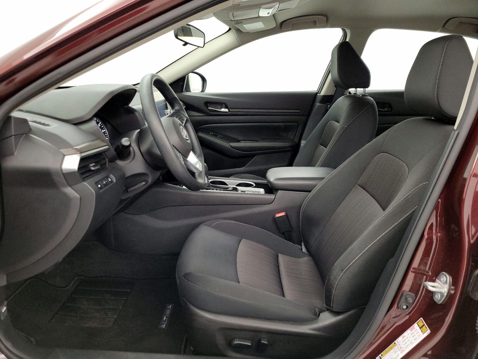 Thumbnail: 2024 Nissan Altima - 11