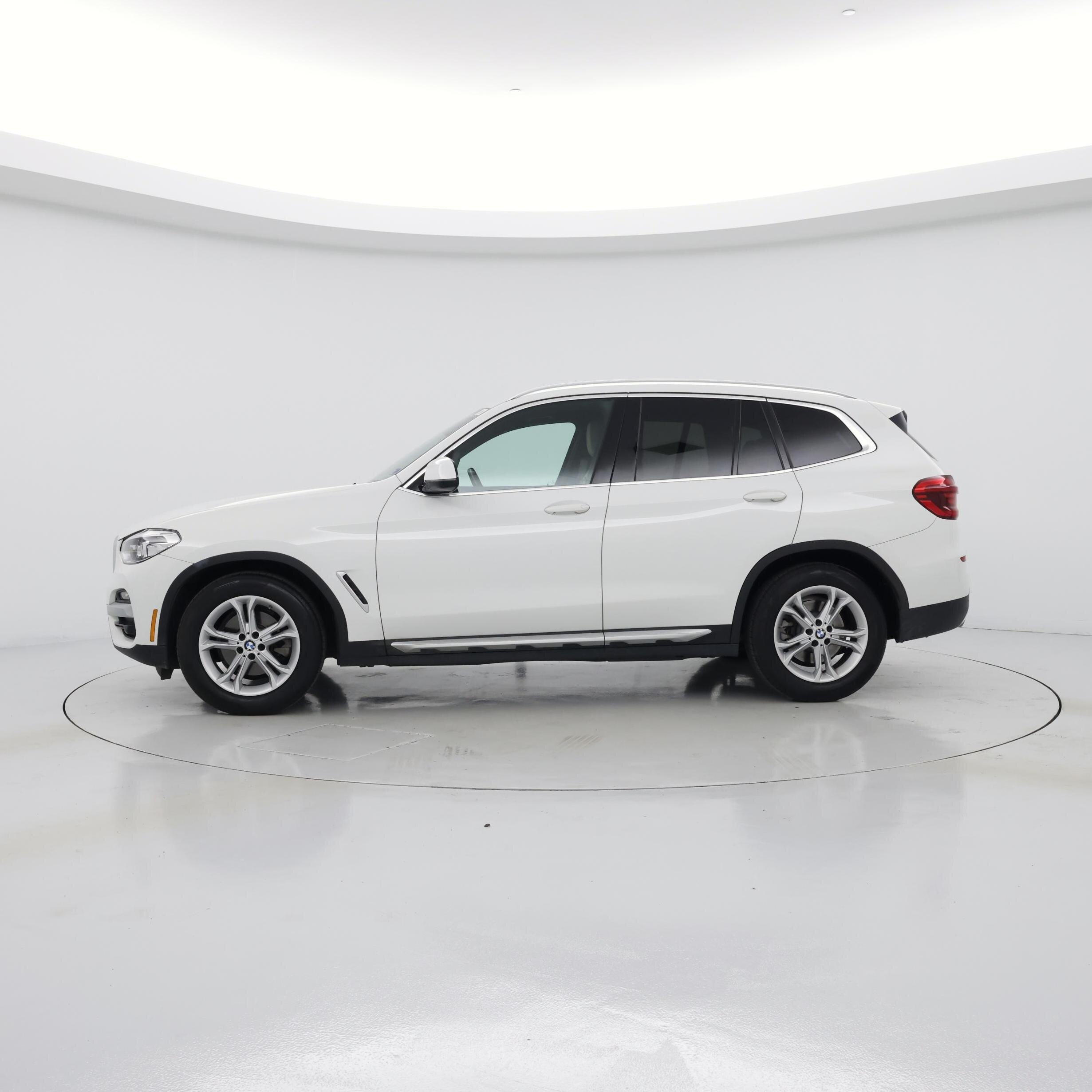 Thumbnail: 2021 BMW X3 - 3