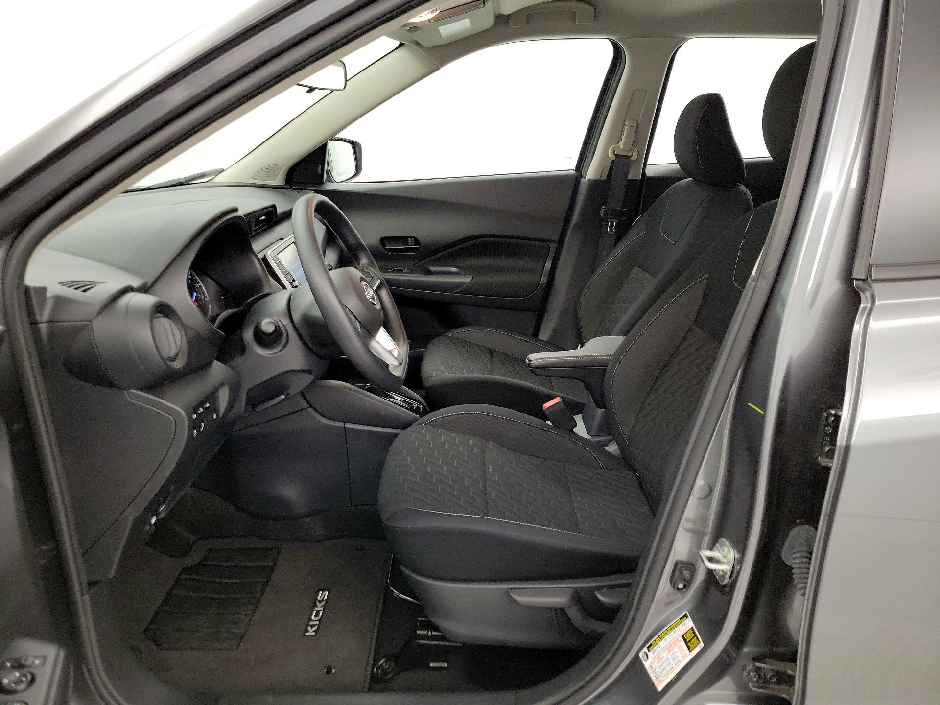 Thumbnail: 2022 Nissan Kicks - 11