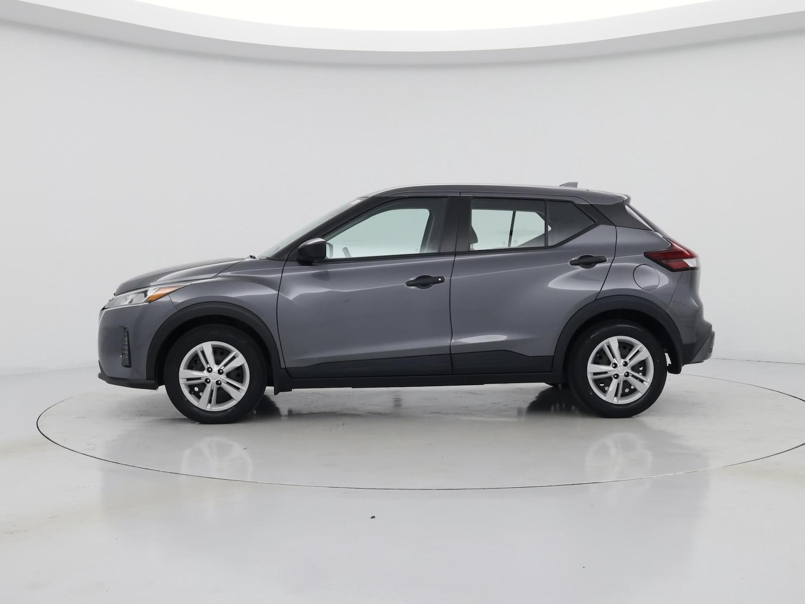 2022 Nissan Kicks S