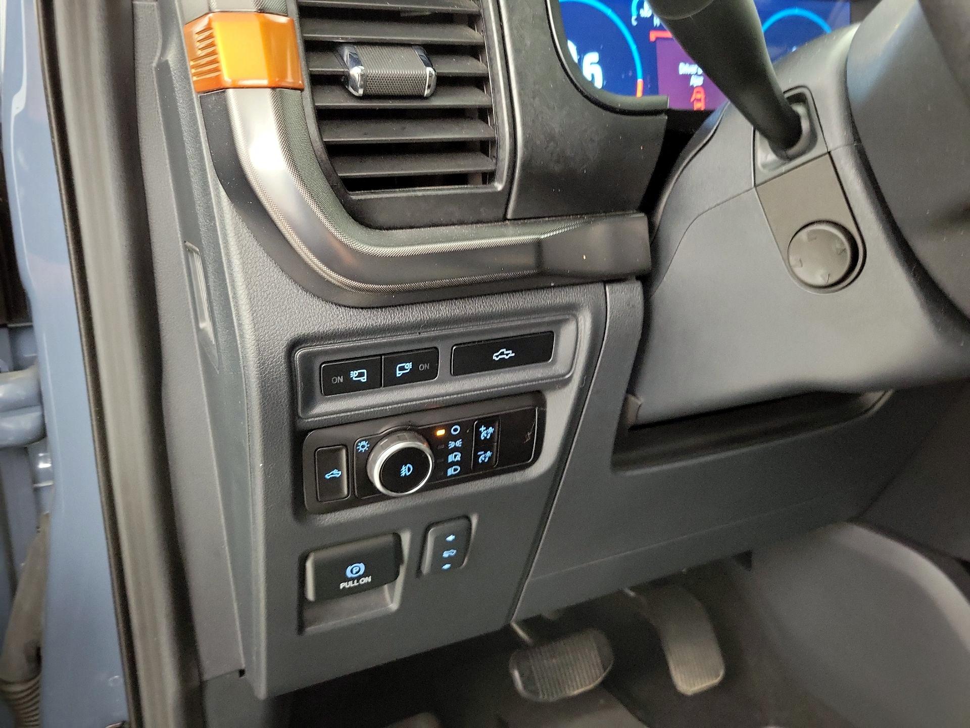 Thumbnail: 2023 Ford F-150 - 13