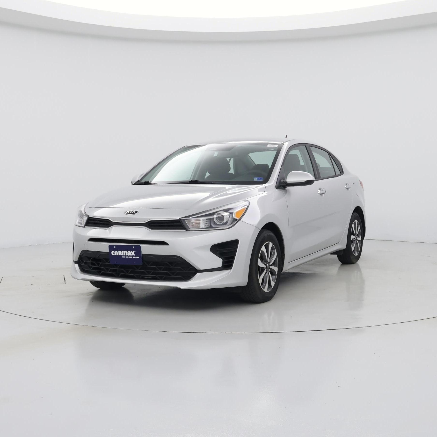 Thumbnail: 2021 Kia Rio - 4