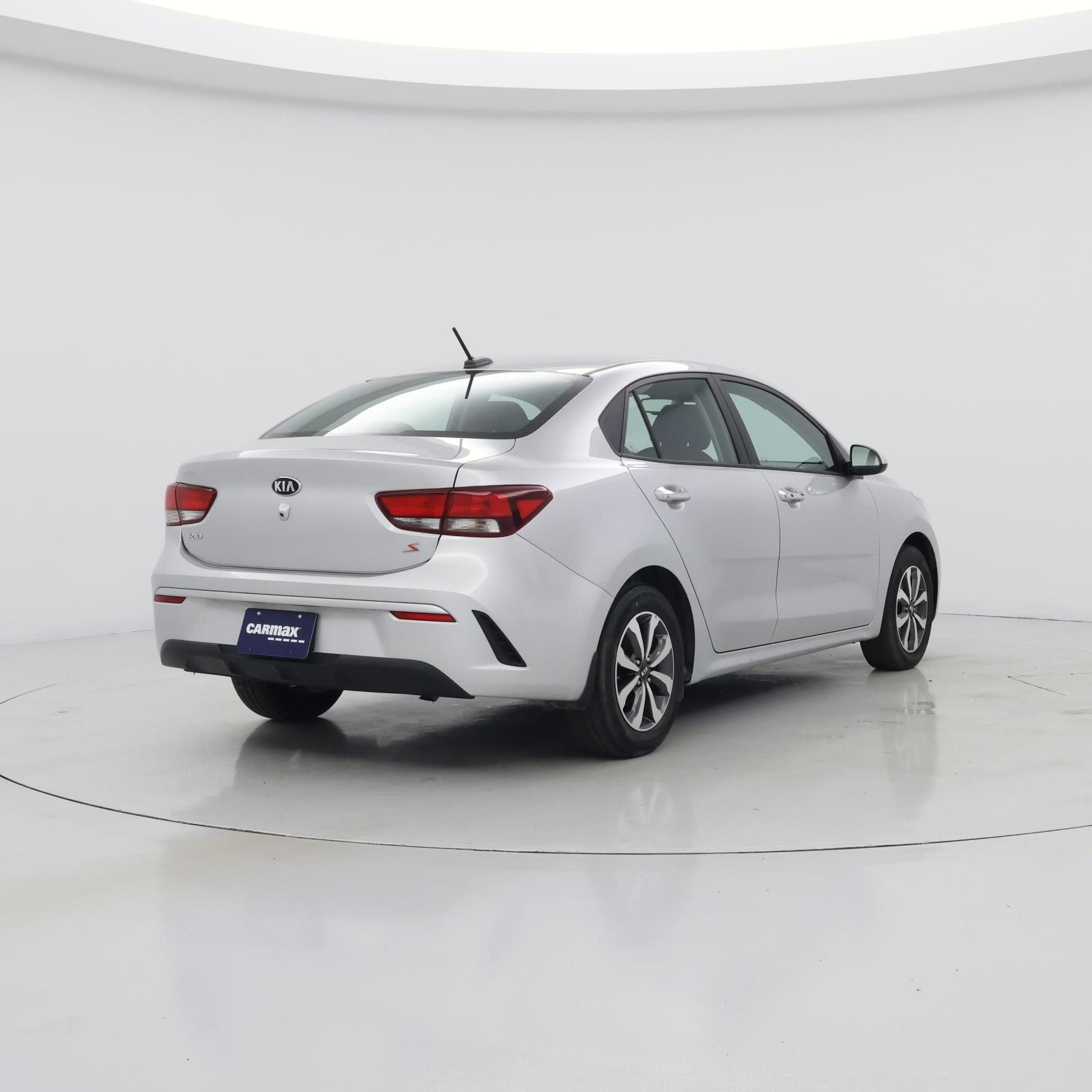 Thumbnail: 2021 Kia Rio - 8