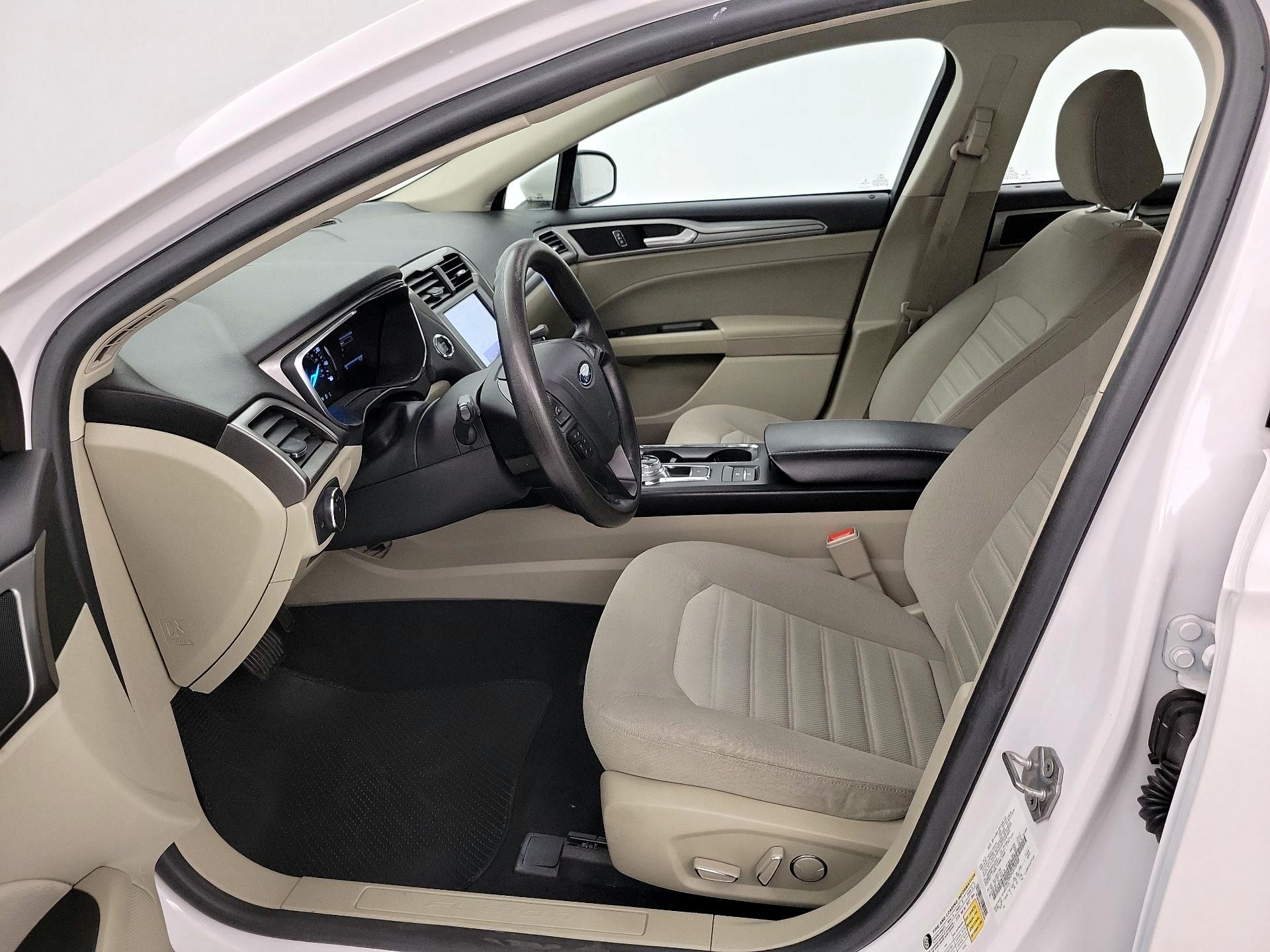 Thumbnail: 2020 Ford Fusion - 11