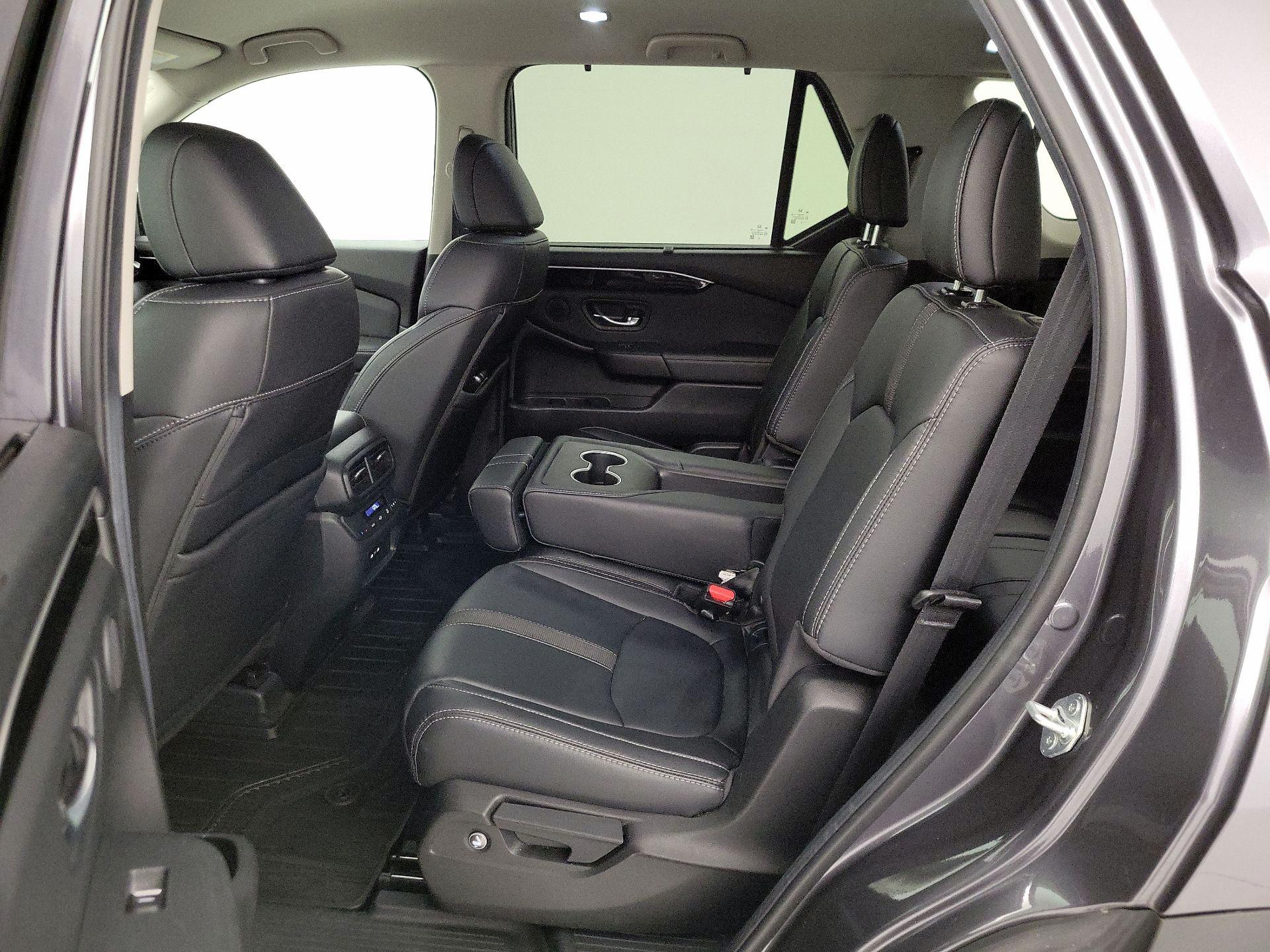 Thumbnail: 2025 Honda Pilot - 19