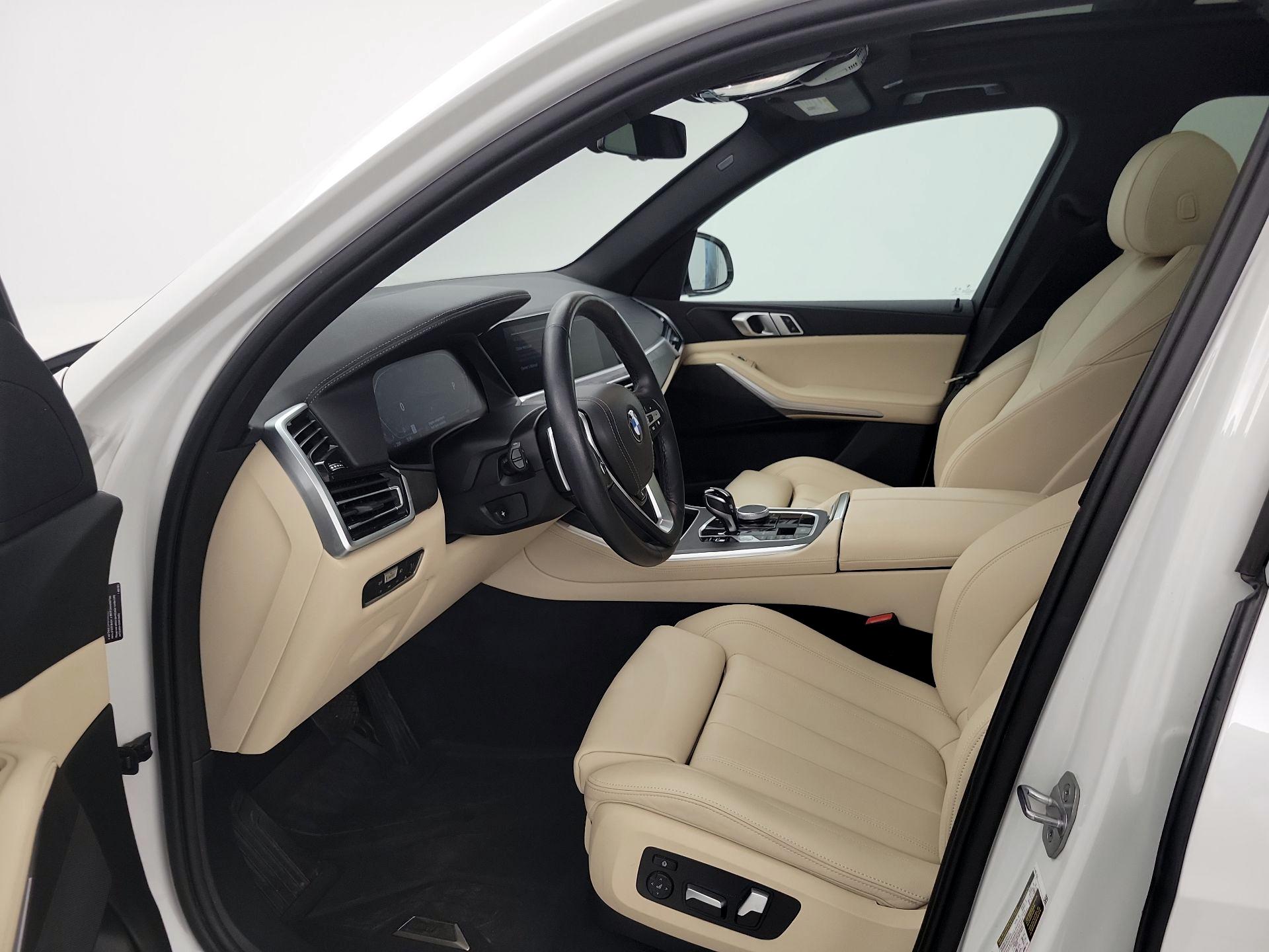 Thumbnail: 2022 BMW X5 - 11