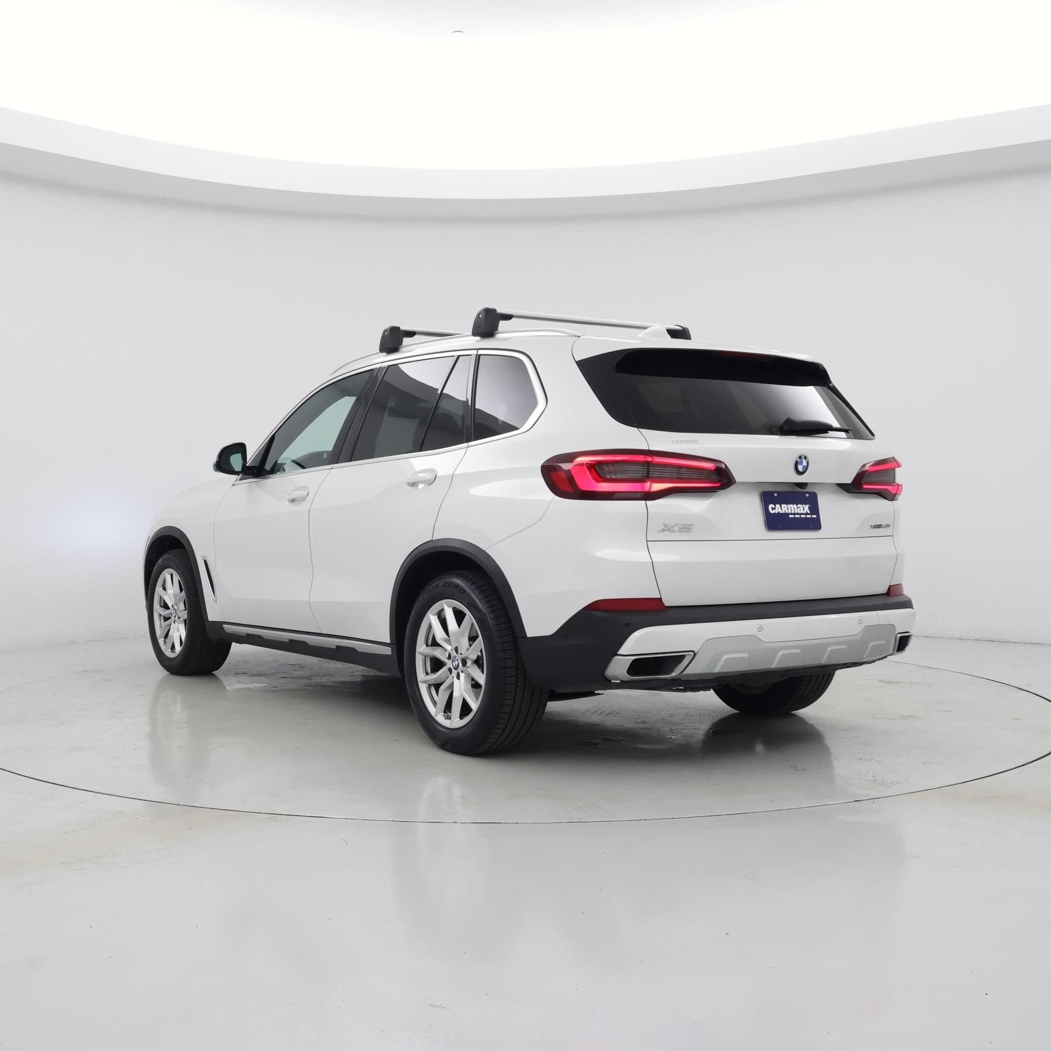 Thumbnail: 2022 BMW X5 - 2