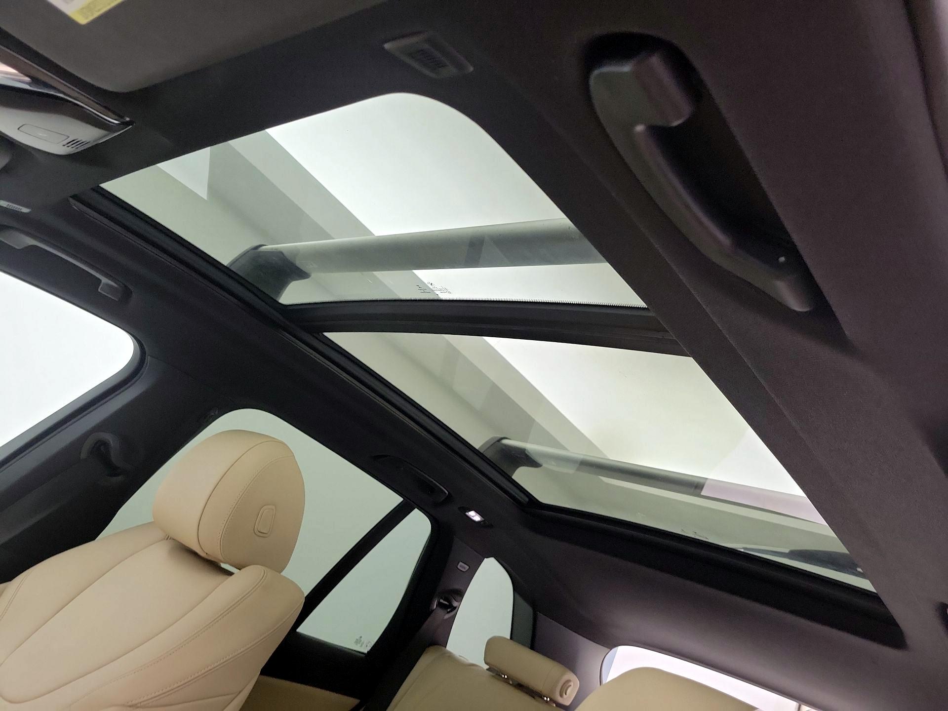 Thumbnail: 2022 BMW X5 - 20