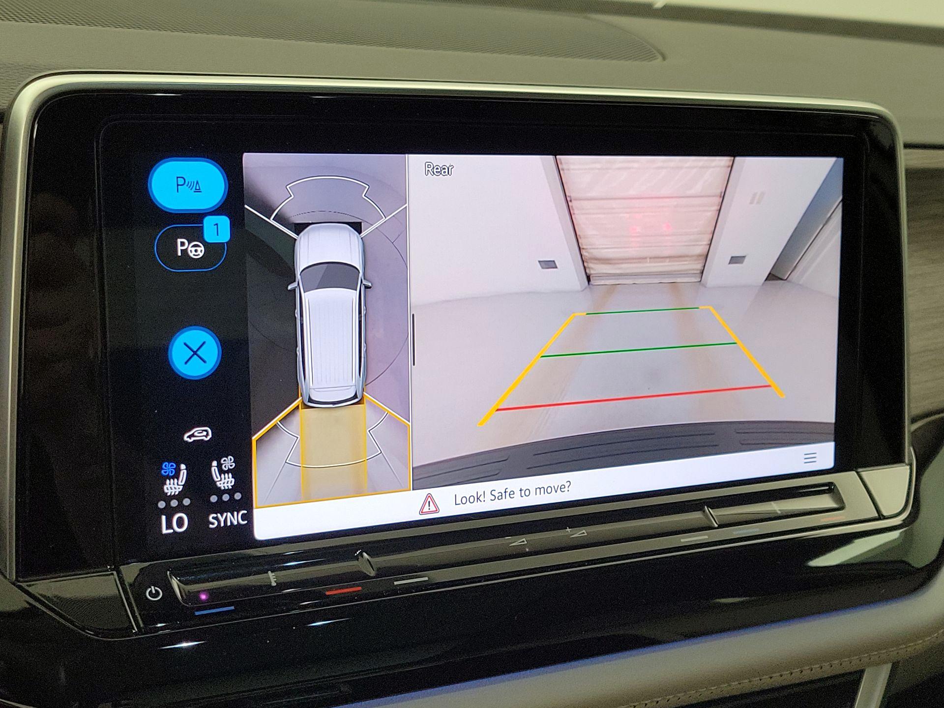 Thumbnail: 2024 Volkswagen Atlas - 15