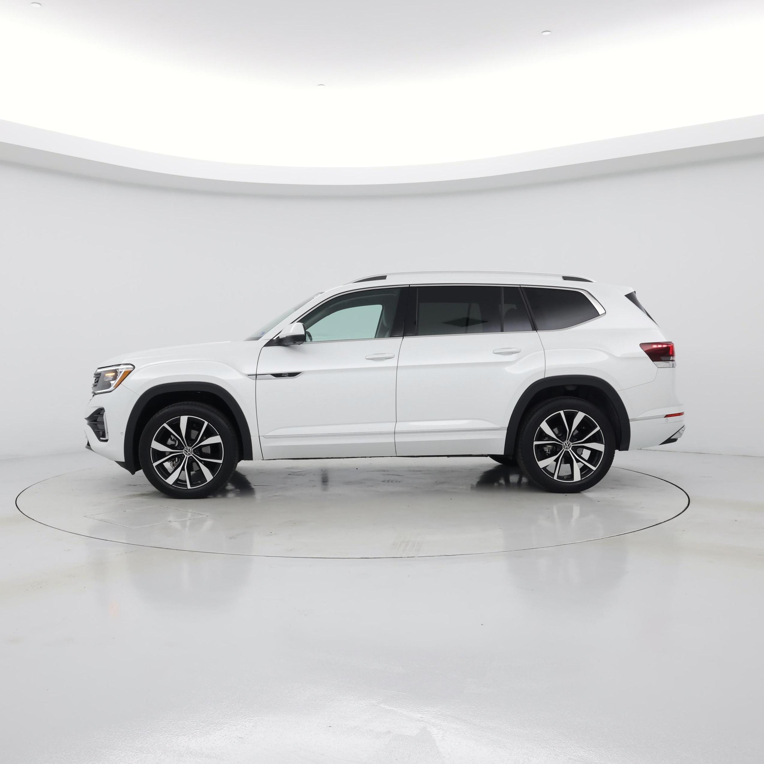 Thumbnail: 2024 Volkswagen Atlas - 3