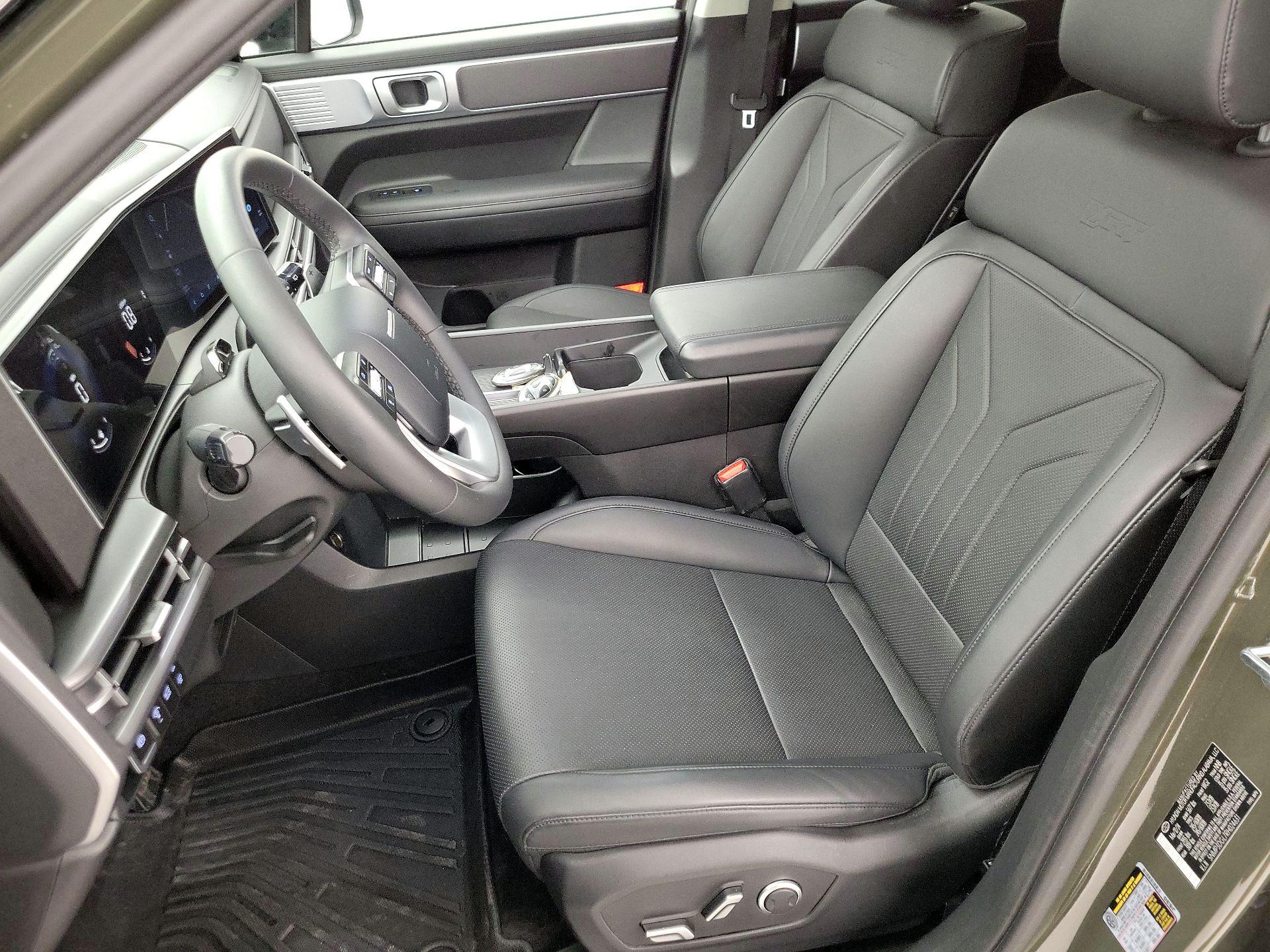 Thumbnail: 2024 Hyundai Santa Fe - 11