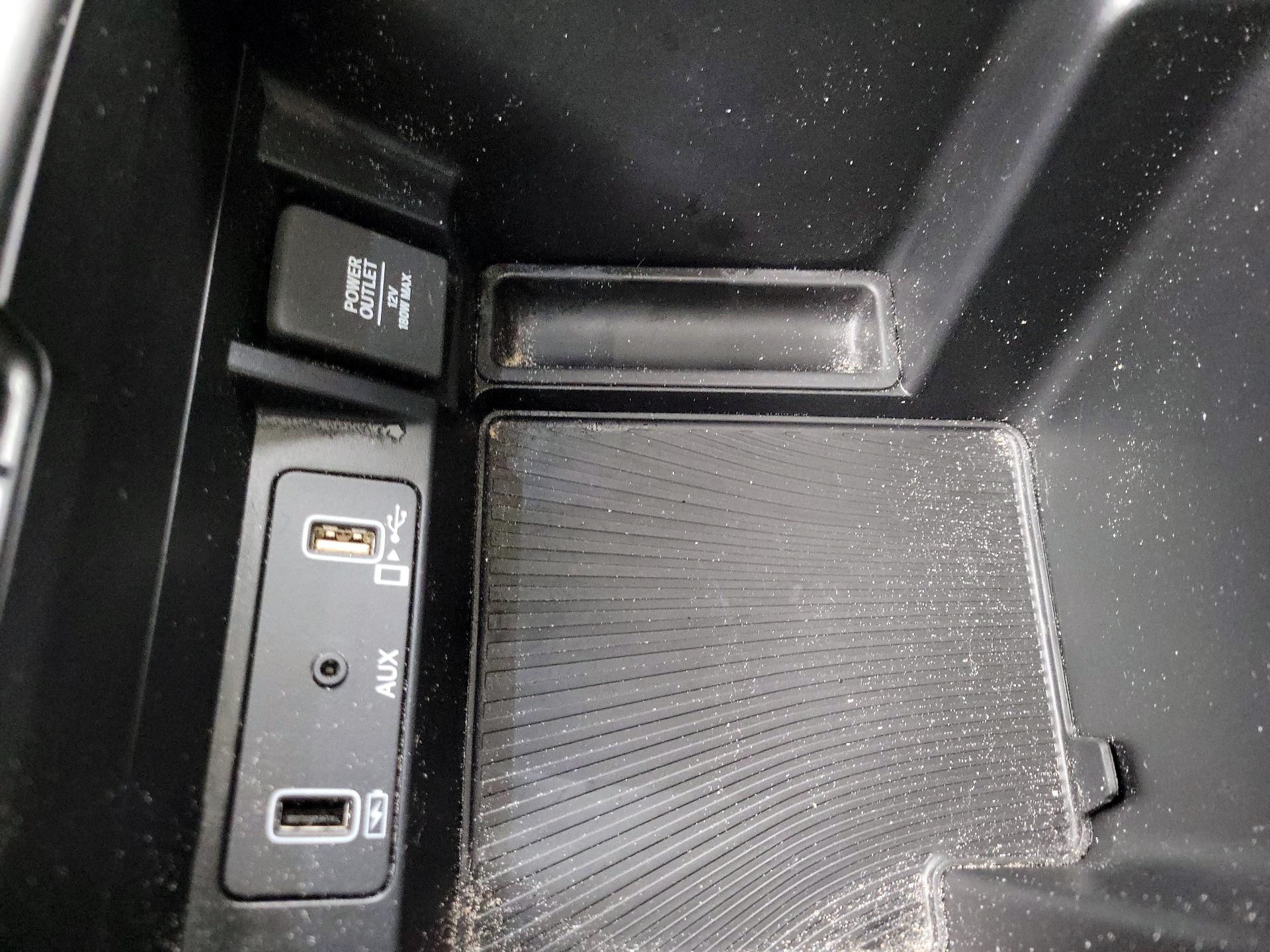 Thumbnail: 2022 Acura TLX - 19