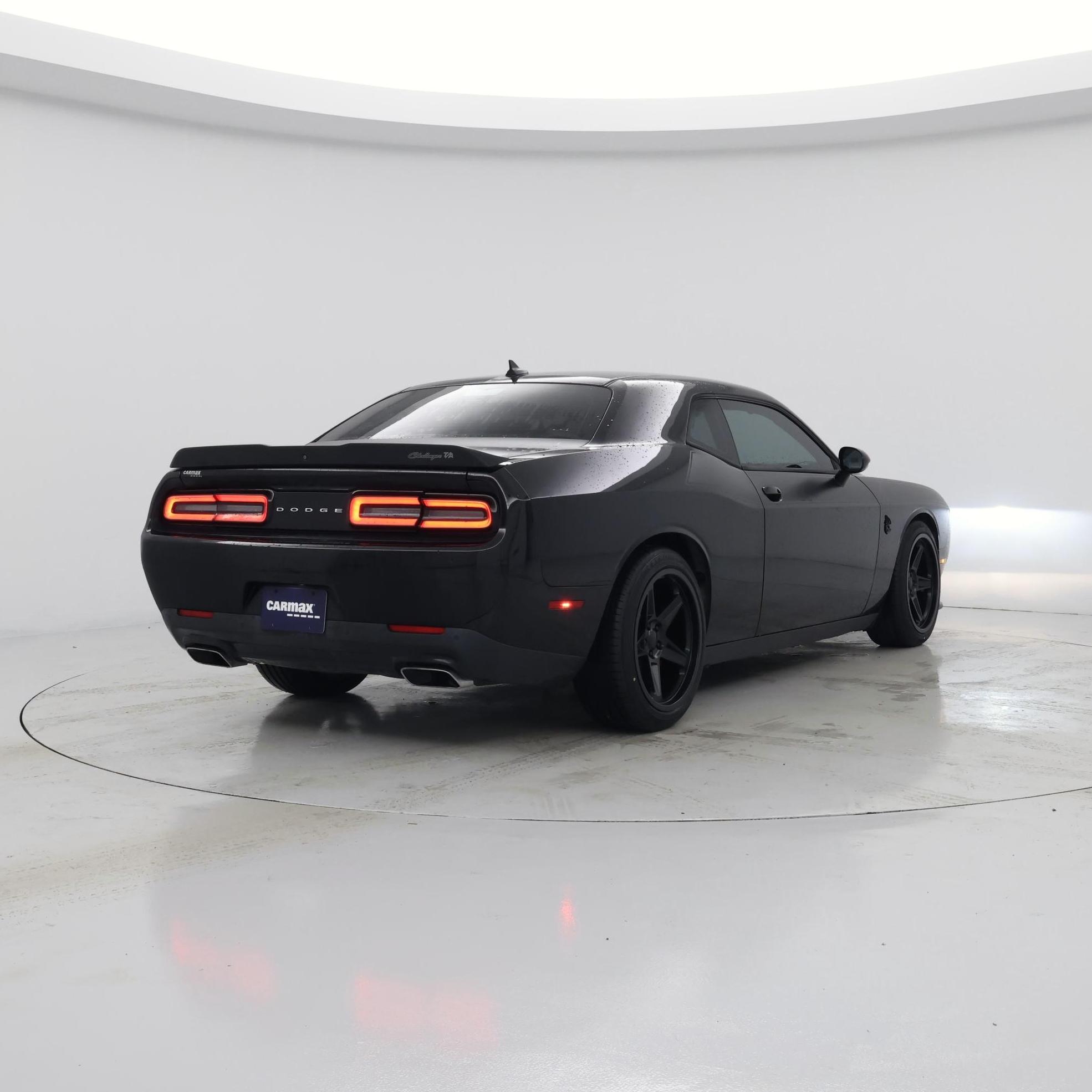 Thumbnail: 2019 Dodge Challenger - 8