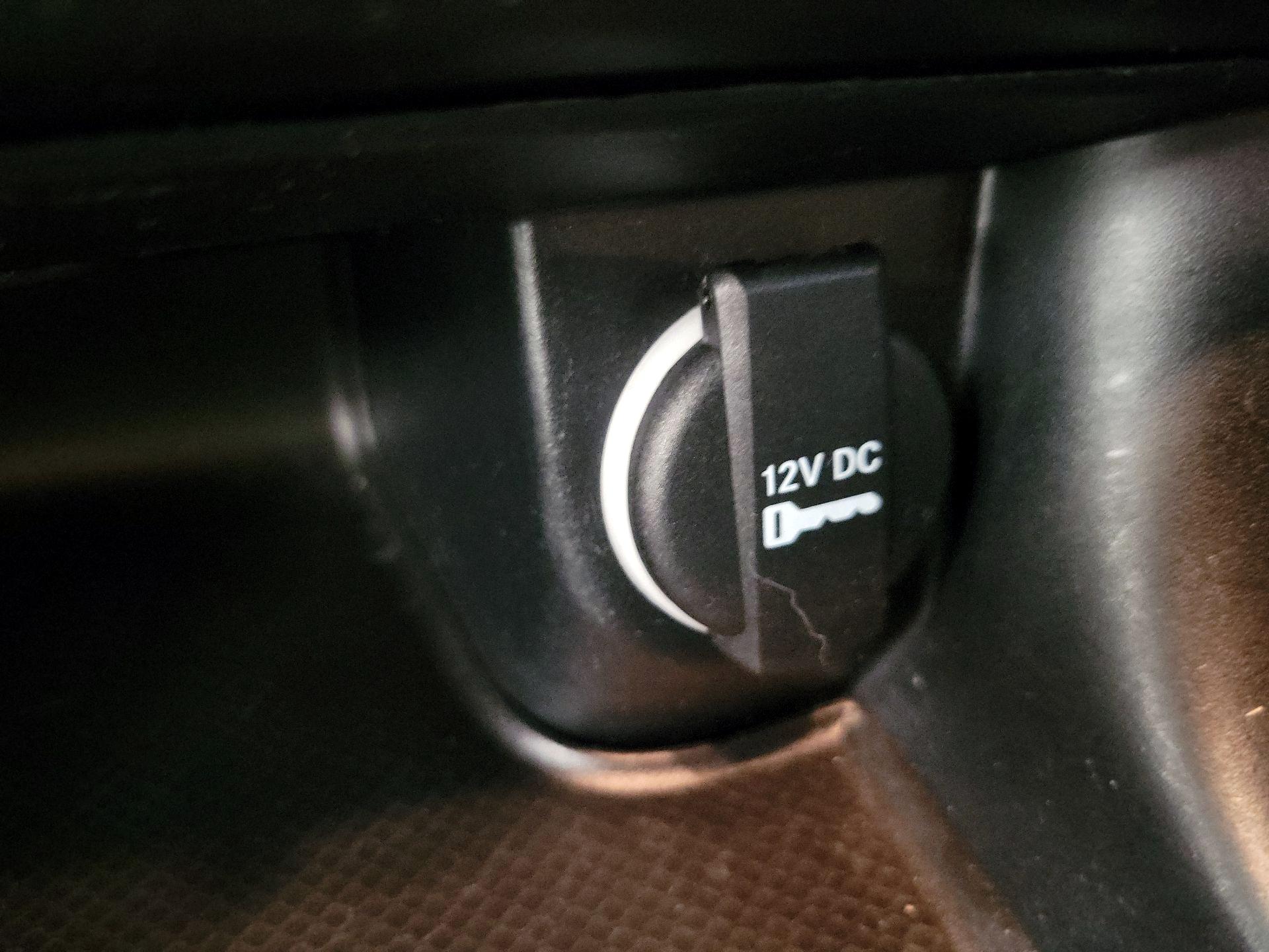 Thumbnail: 2019 Dodge Charger - 18