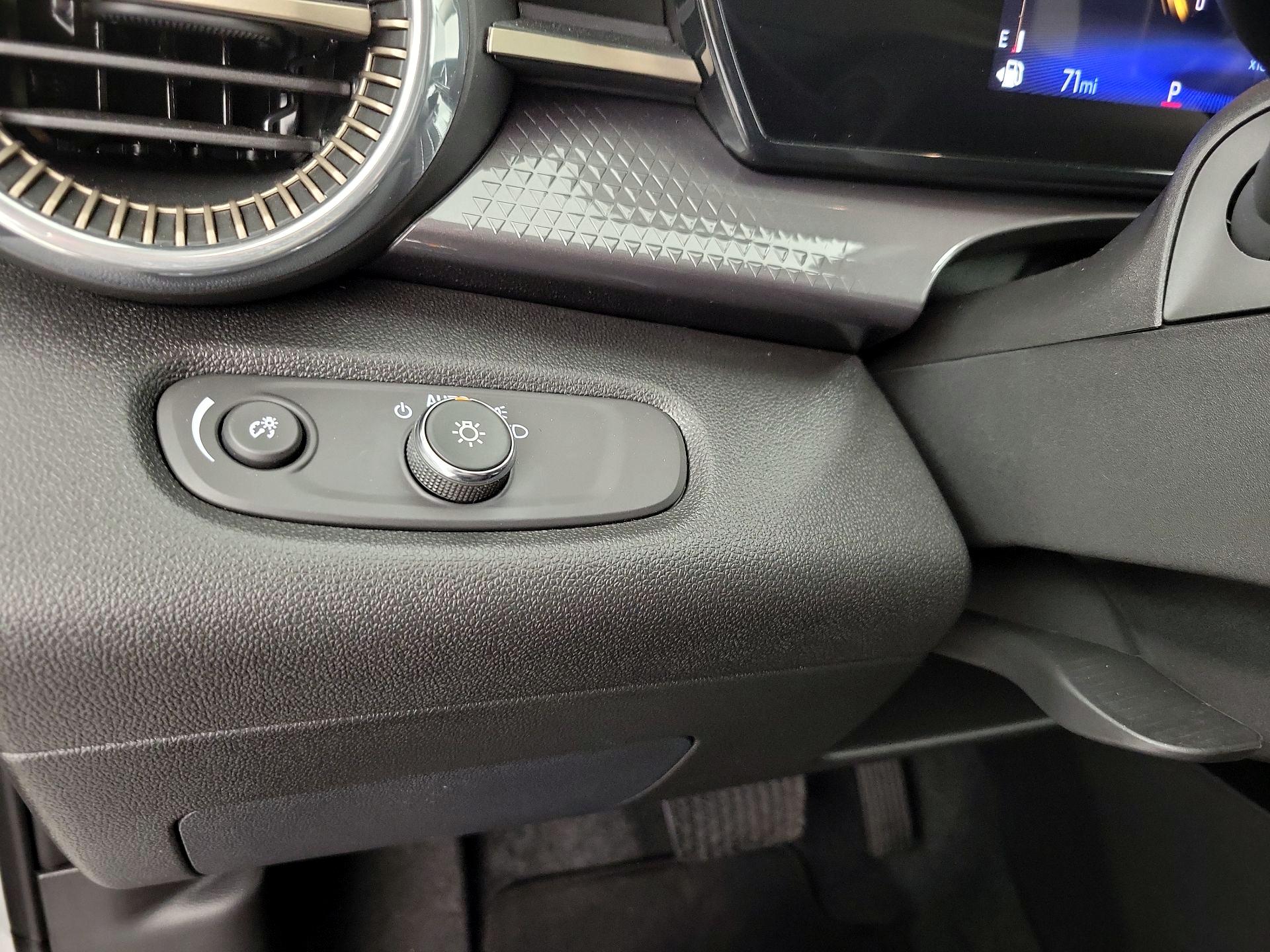 Thumbnail: 2025 Chevrolet Trax - 13